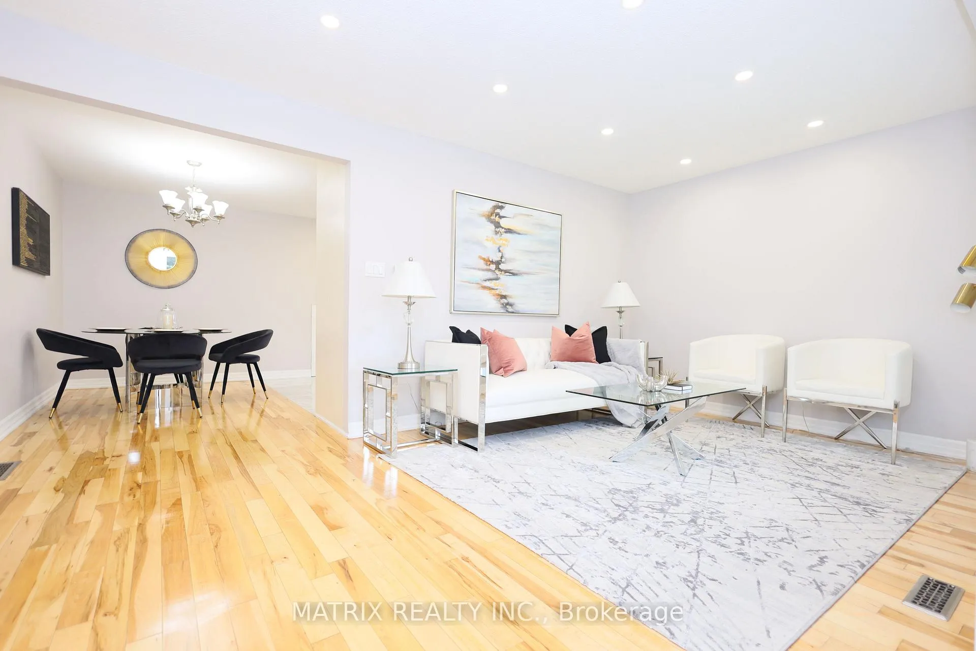Photo 7 of 517 Grenfell Street, Oshawa, Vanier — HOMEH