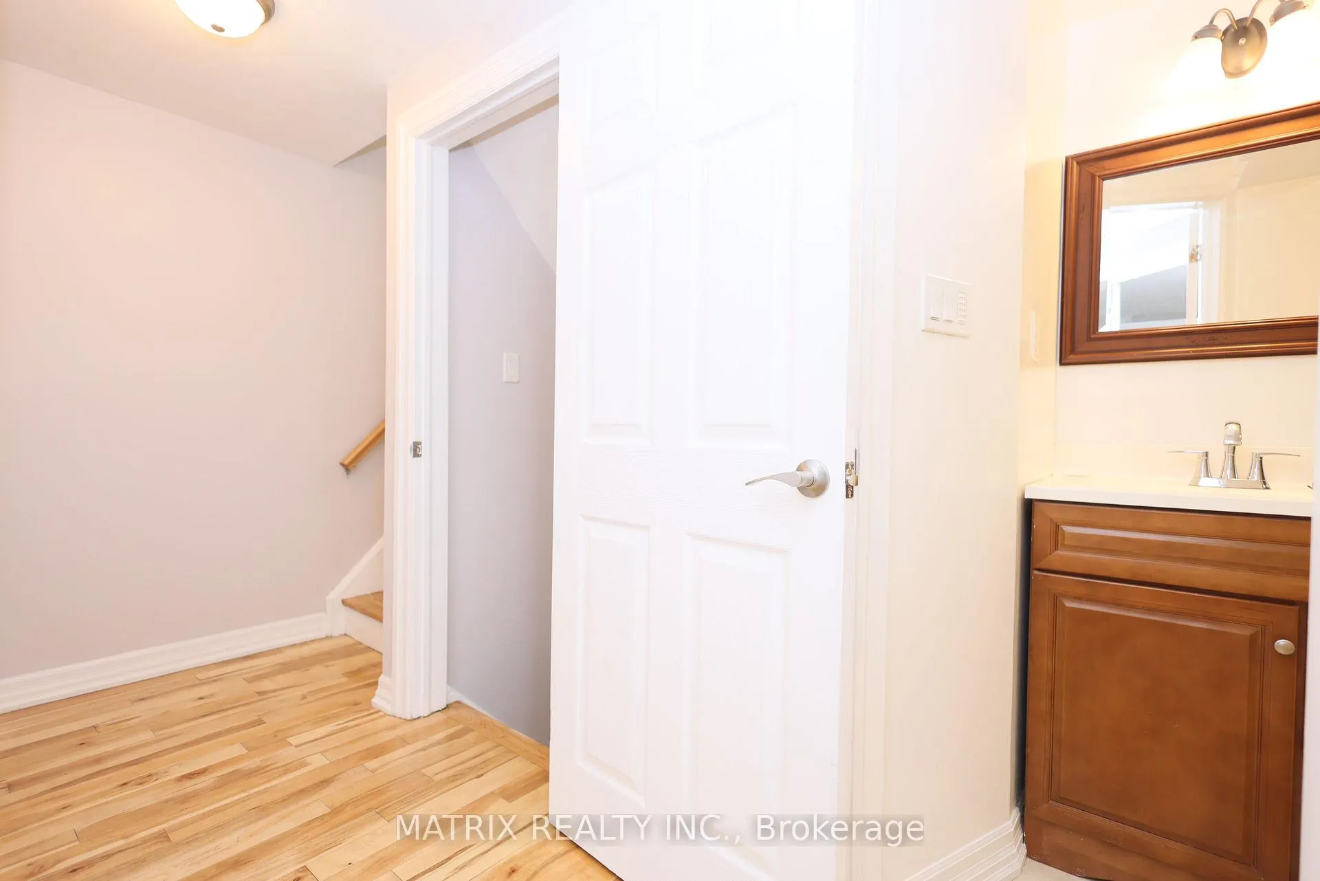 Photo 22 of 517 Grenfell Street, Oshawa, Vanier — HOMEH