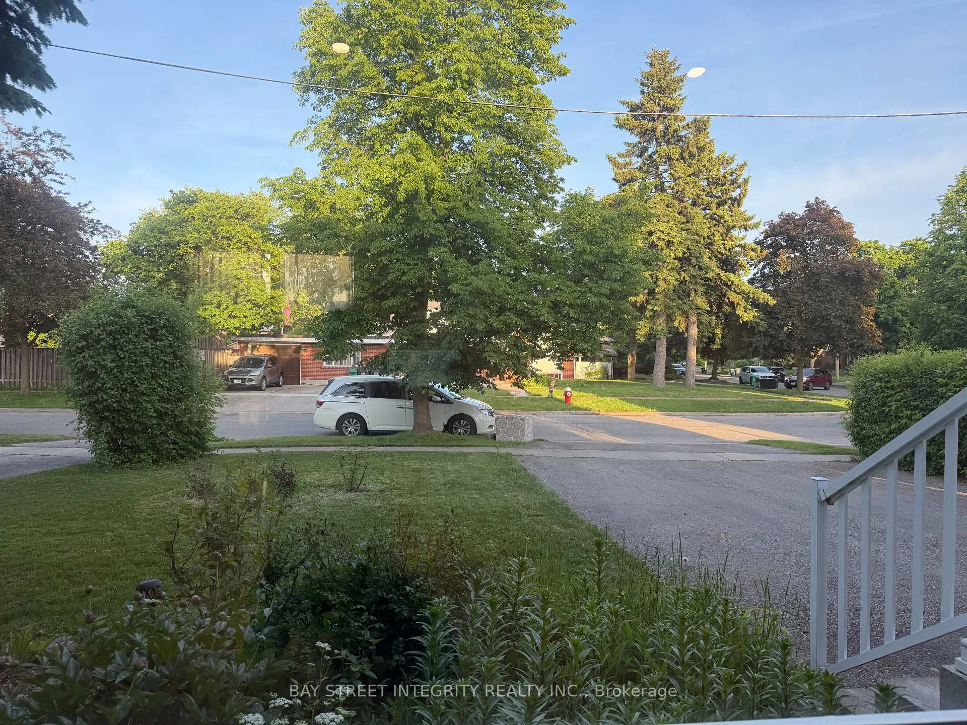 Photo 5 of 26 Morpeth Road, Brampton, Brampton East — HOMEH