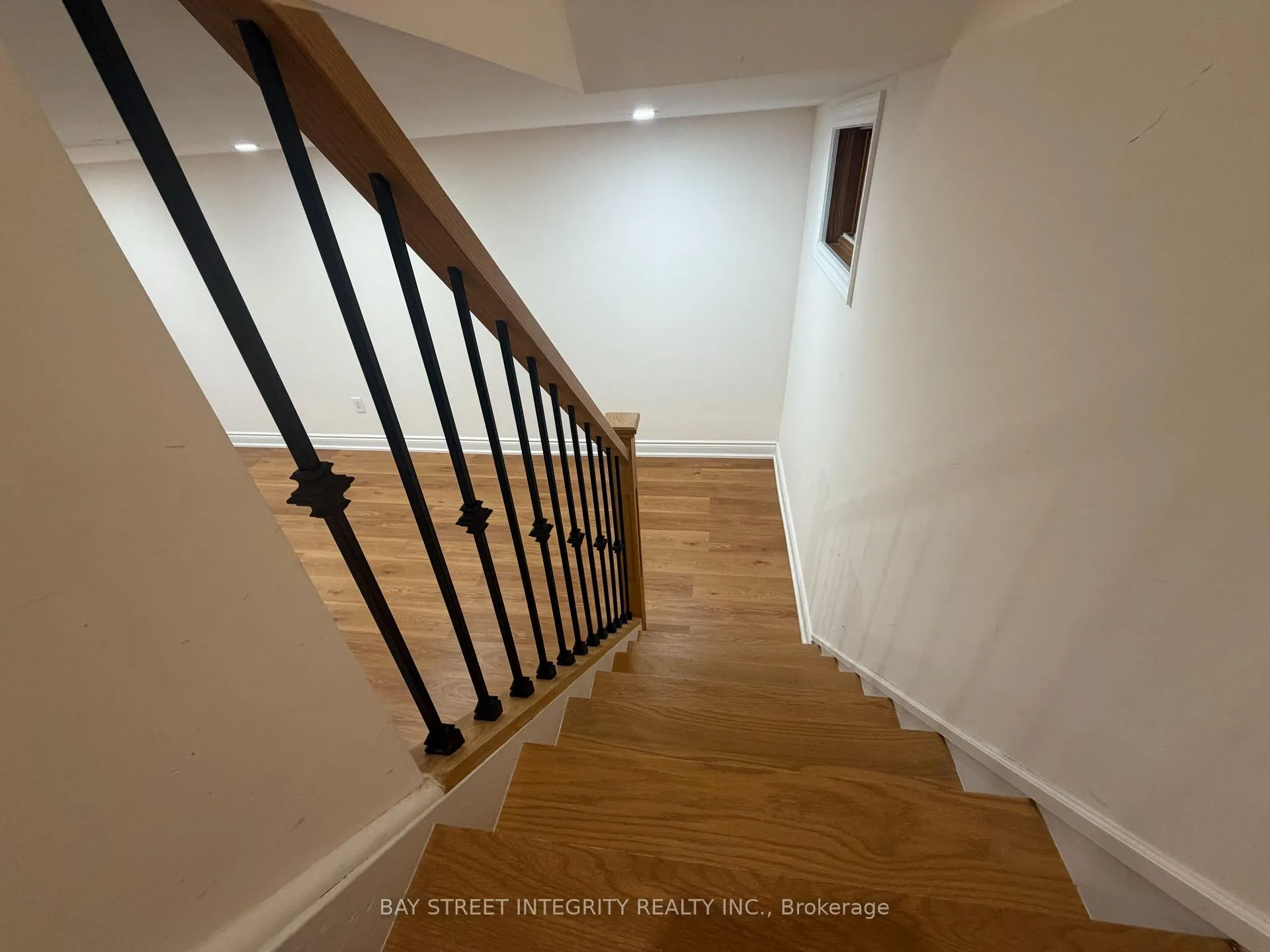 Photo 16 of 26 Morpeth Road, Brampton, Brampton East — HOMEH