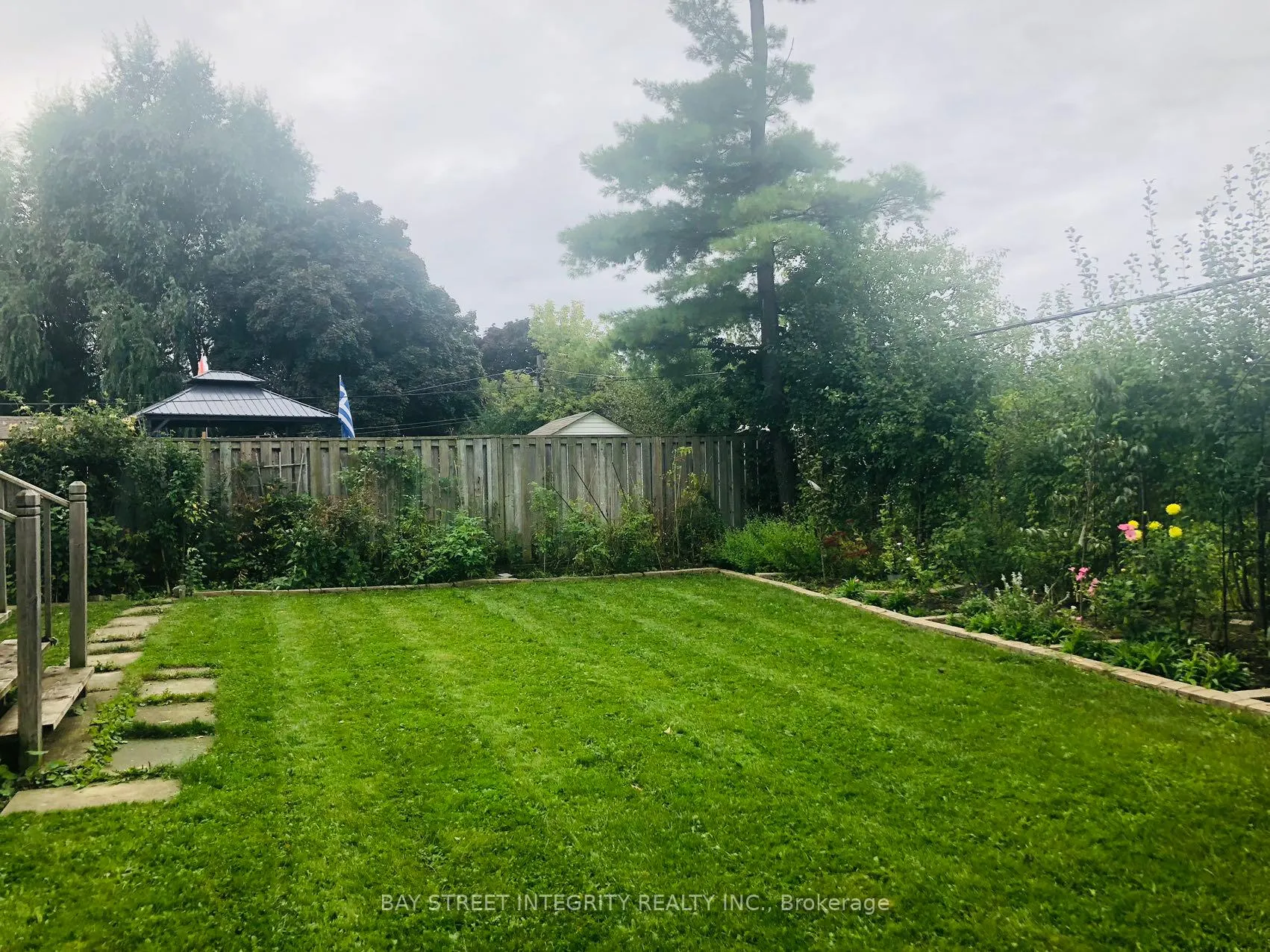 Photo 29 of 26 Morpeth Road, Brampton, Brampton East — HOMEH