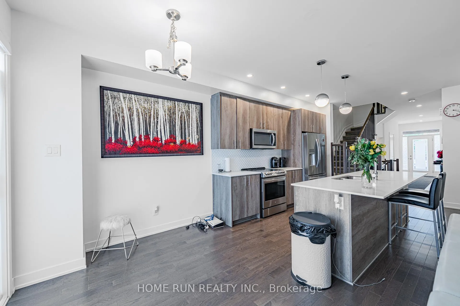 Photo 13 of 328 Ibanez Walk, Ottawa, Leitrim — HOMEH