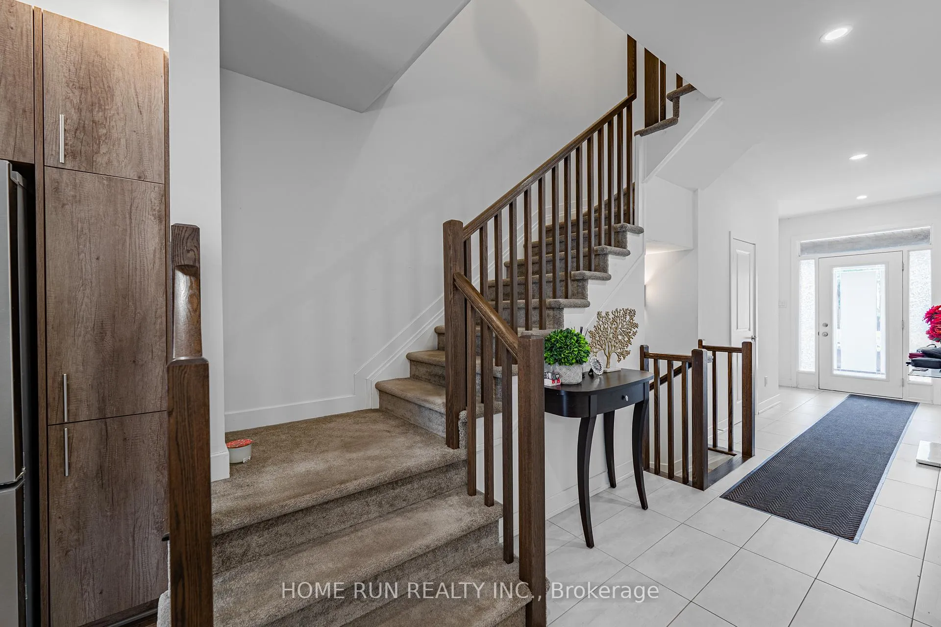 Photo 14 of 328 Ibanez Walk, Ottawa, Leitrim — HOMEH