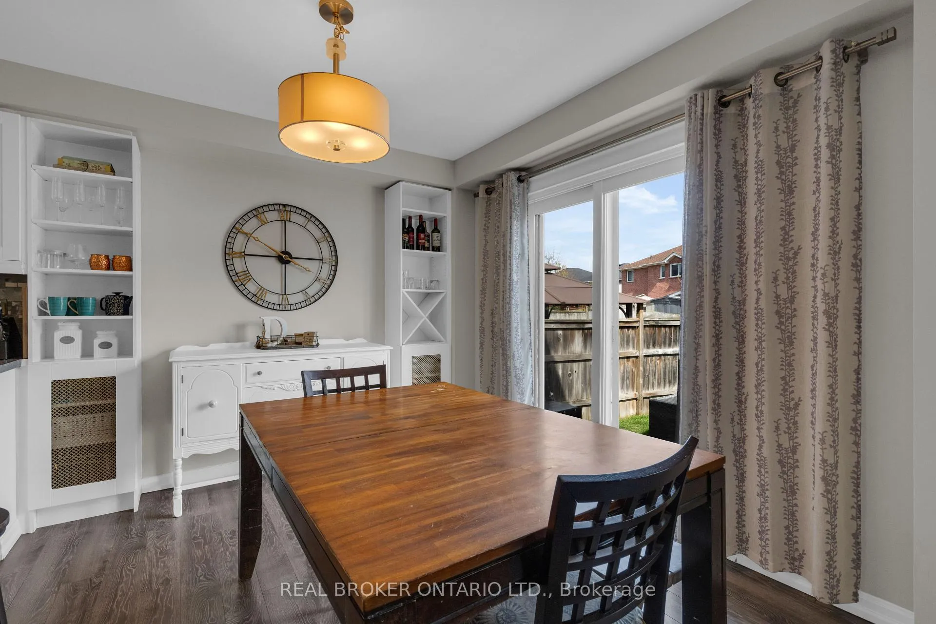 Photo 8 of 67 Birchwood Drive, Barrie, East Bayfield — HOMEH