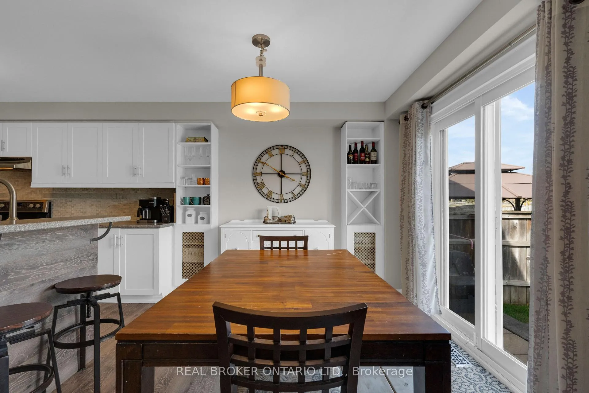 Photo 16 of 67 Birchwood Drive, Barrie, East Bayfield — HOMEH