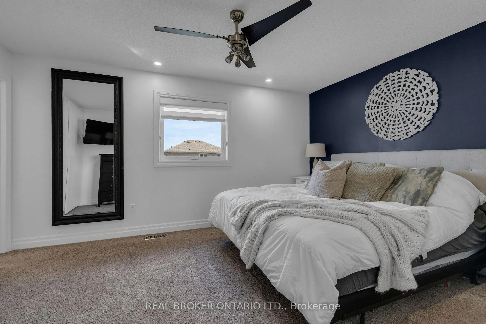 Photo 27 of 67 Birchwood Drive, Barrie, East Bayfield — HOMEH
