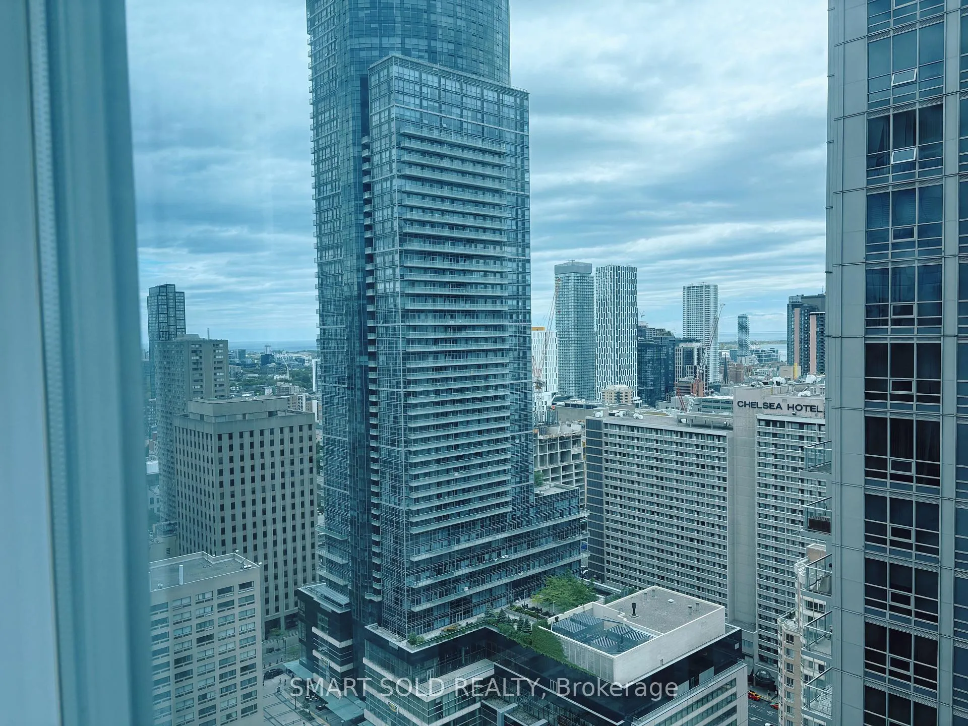 Photo 1 of Unit 3306, 763 Bay Street, Toronto, Bay Street Corridor — HOMEH