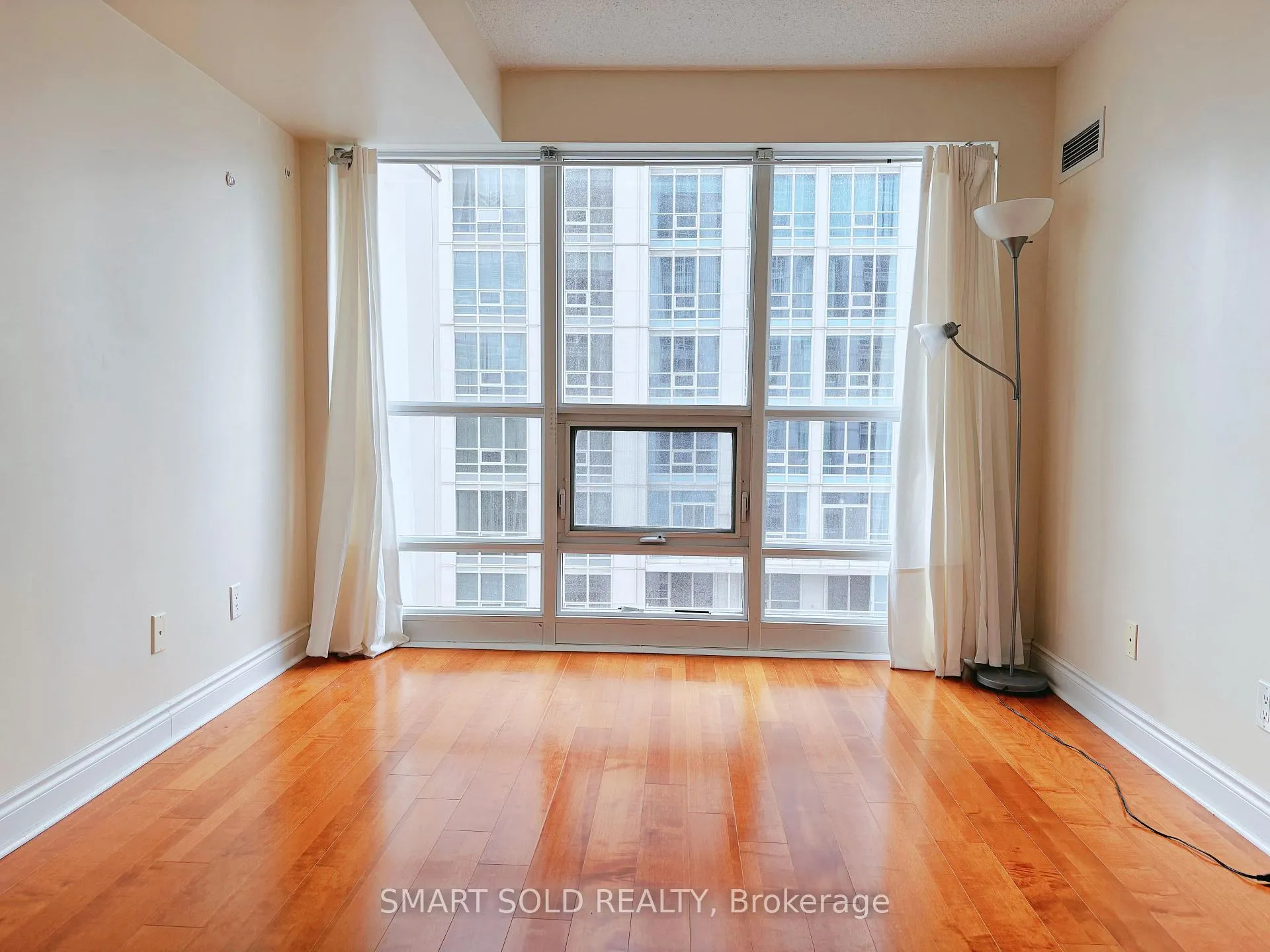 Photo 11 of Unit 3306, 763 Bay Street, Toronto, Bay Street Corridor — HOMEH
