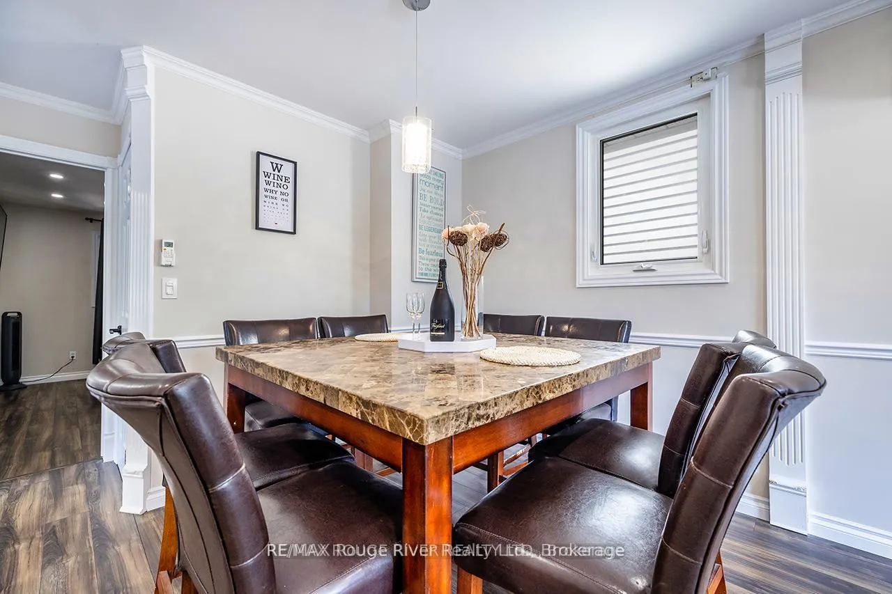 Photo 13 of 411 Pompano Court, Oshawa, Samac — HOMEH