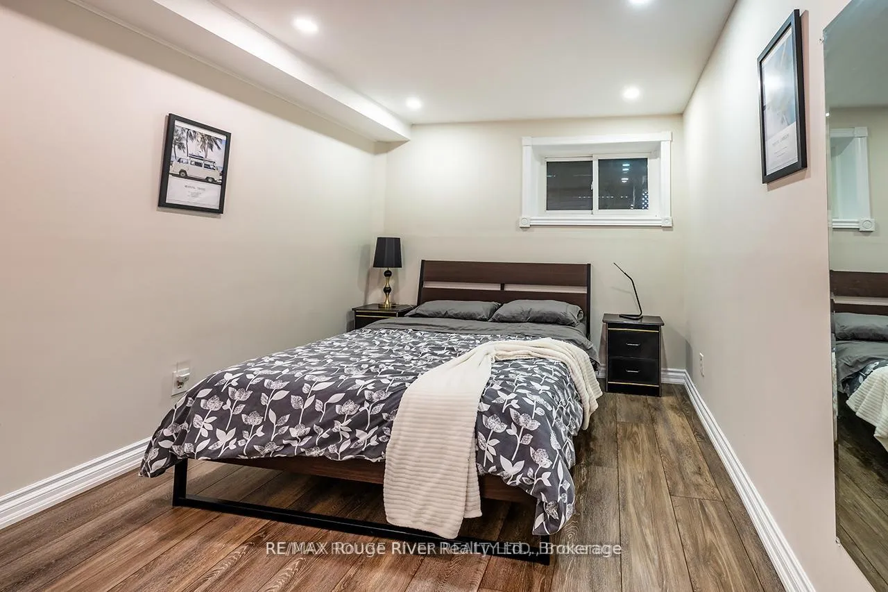 Photo 28 of 411 Pompano Court, Oshawa, Samac — HOMEH