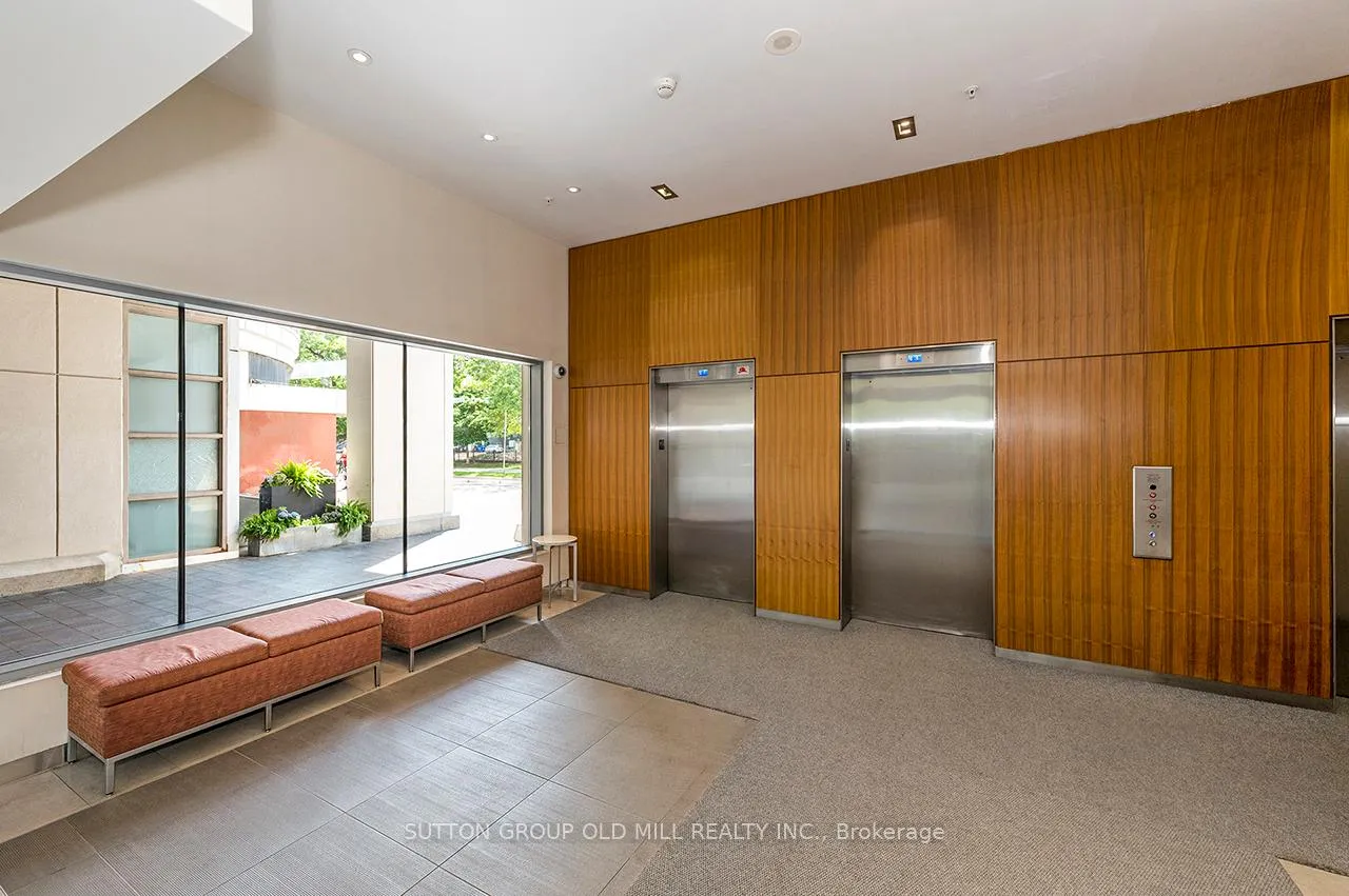 Photo 3 of Unit 821, 222 The Esplanade, Toronto, Waterfront Communities — HOMEH