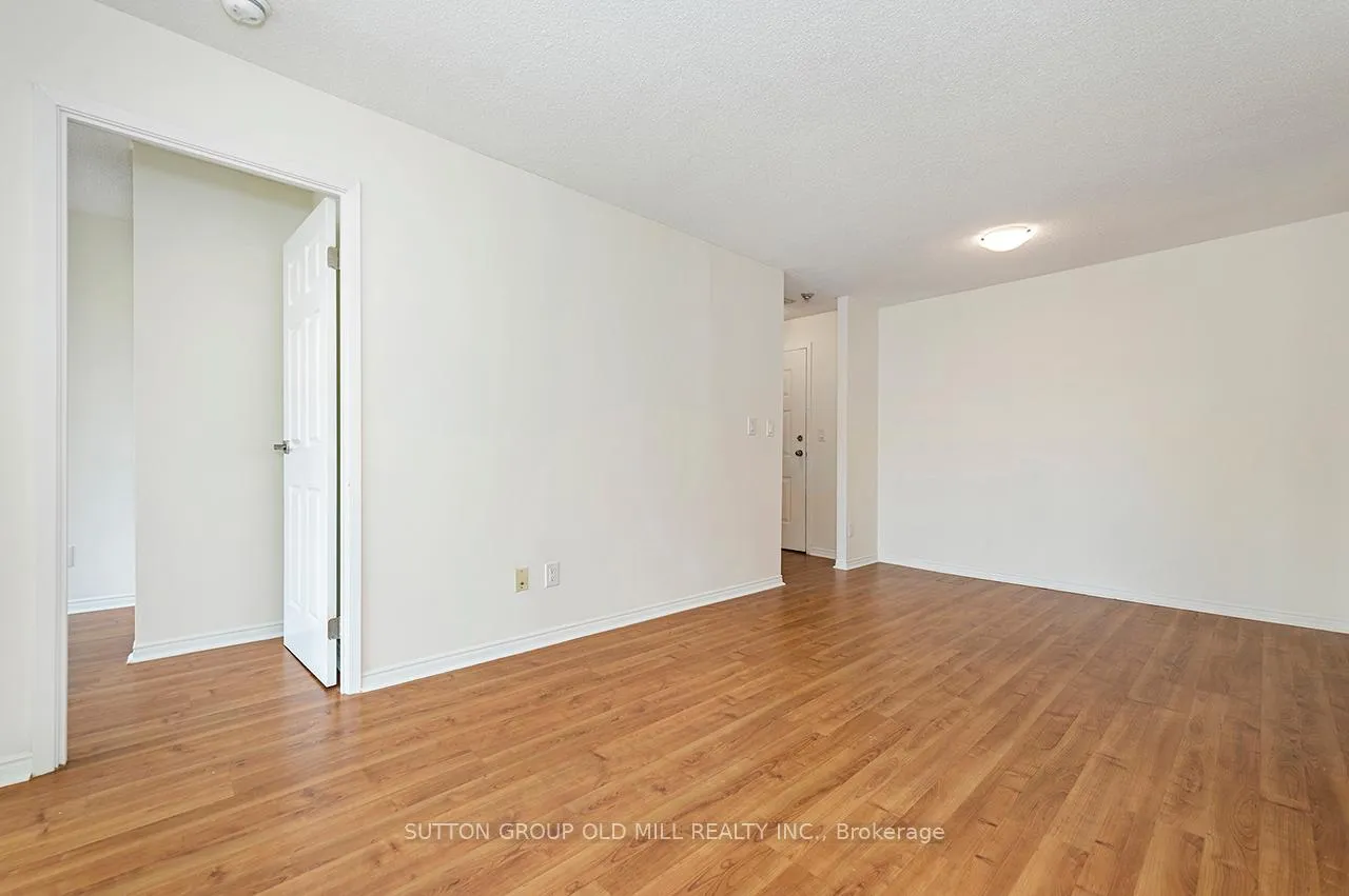 Photo 7 of Unit 821, 222 The Esplanade, Toronto, Waterfront Communities — HOMEH