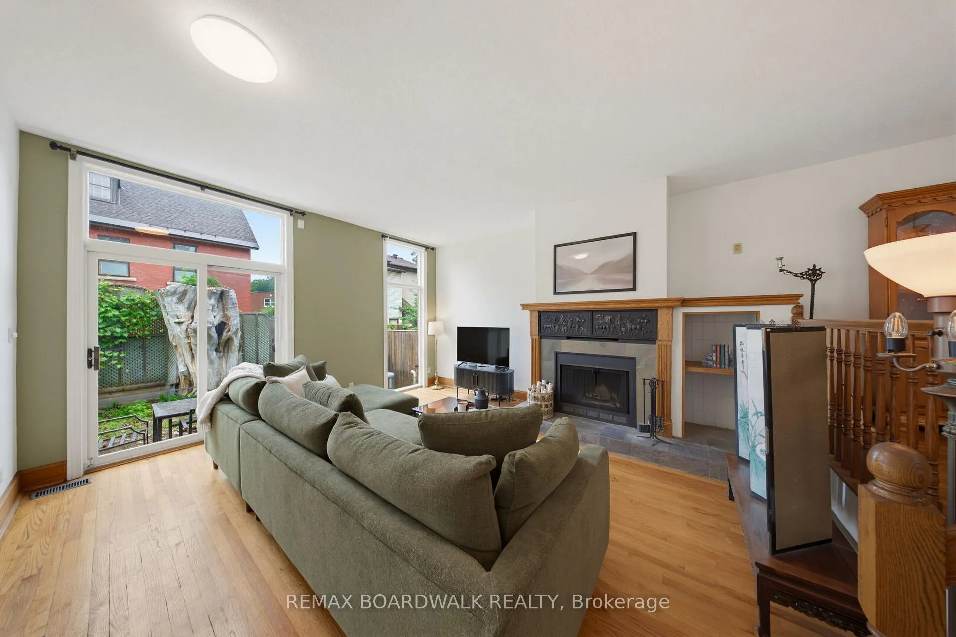 Photo 14 of Unit B, 595 Besserer Street, Ottawa, Sandy Hill — HOMEH