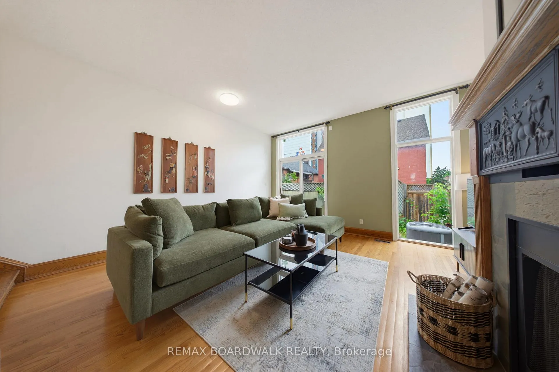 Photo 19 of Unit B, 595 Besserer Street, Ottawa, Sandy Hill — HOMEH