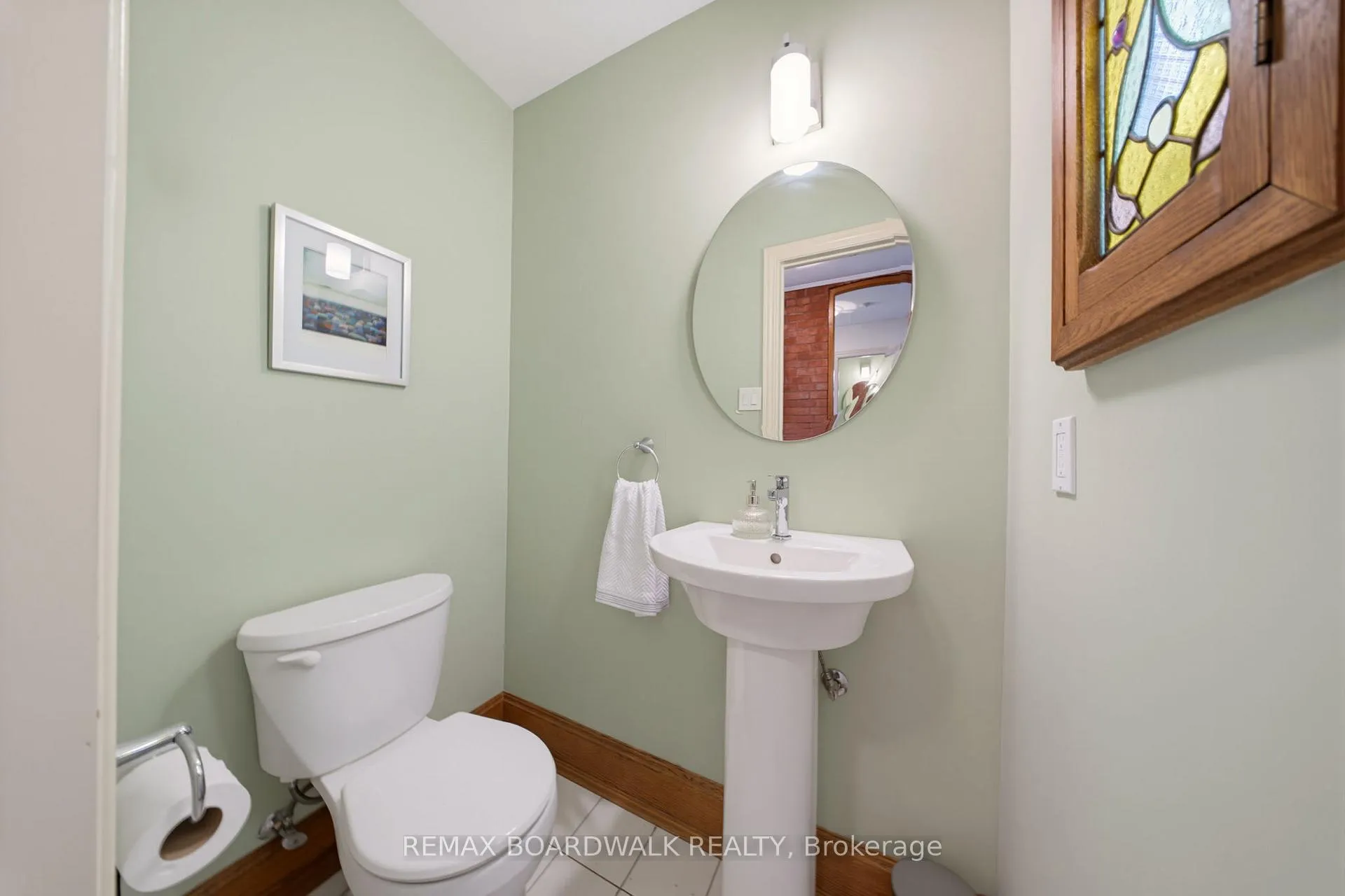 Photo 20 of Unit B, 595 Besserer Street, Ottawa, Sandy Hill — HOMEH