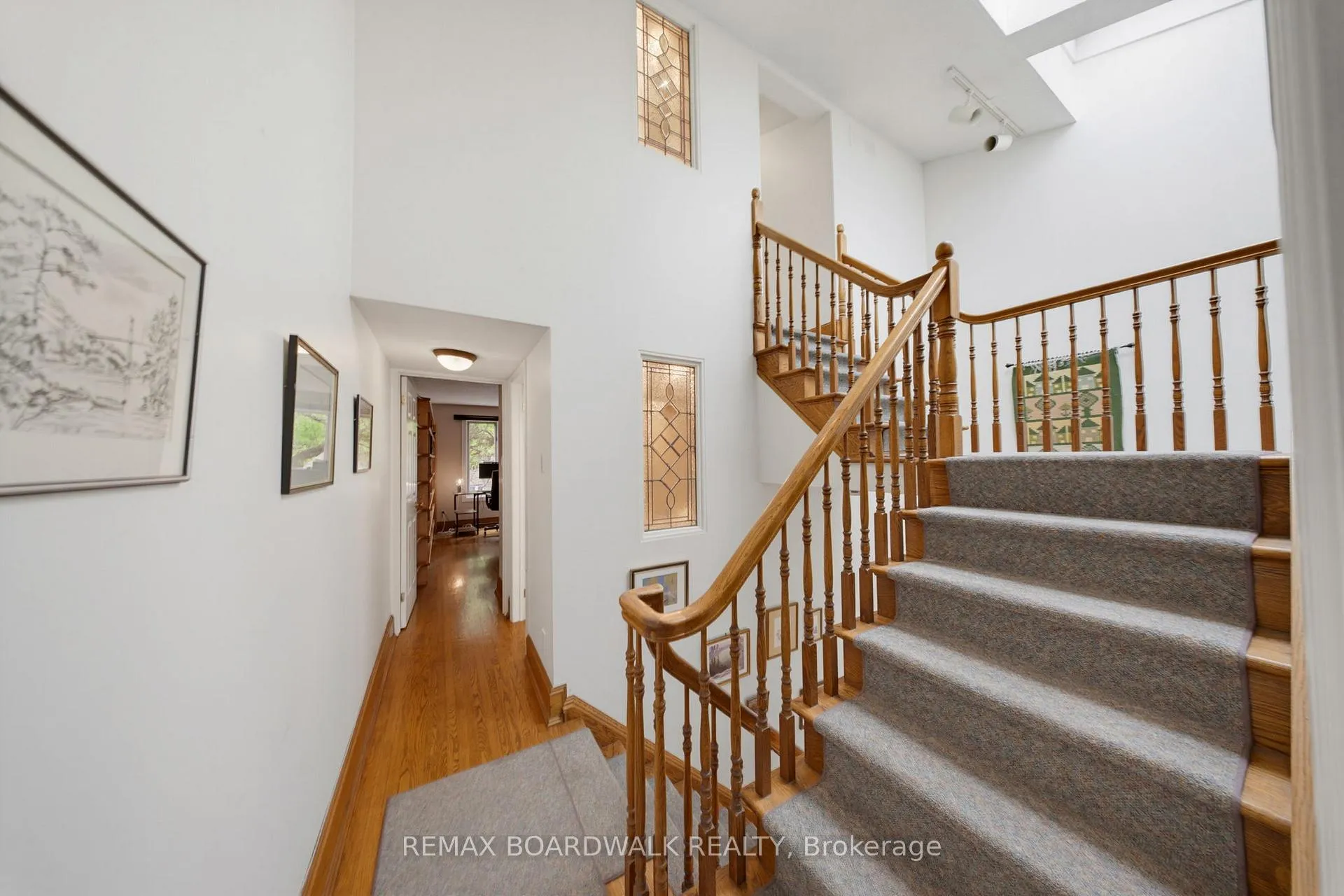 Photo 36 of Unit B, 595 Besserer Street, Ottawa, Sandy Hill — HOMEH