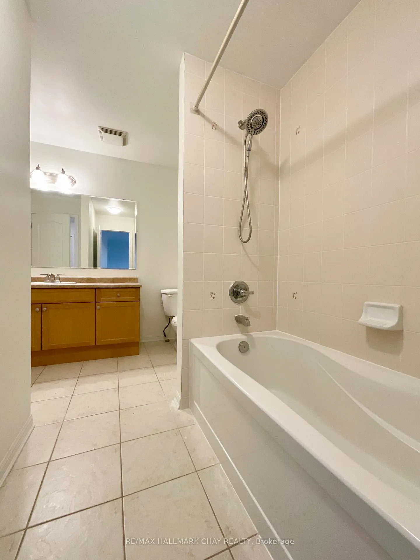 Photo 17 of 17 Ferris Lane, New Tecumseth, Alliston — HOMEH