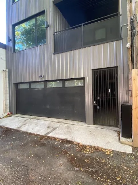 Photo 13 of Unit 5, 862 Pape Avenue, Toronto, Broadview North — HOMEH