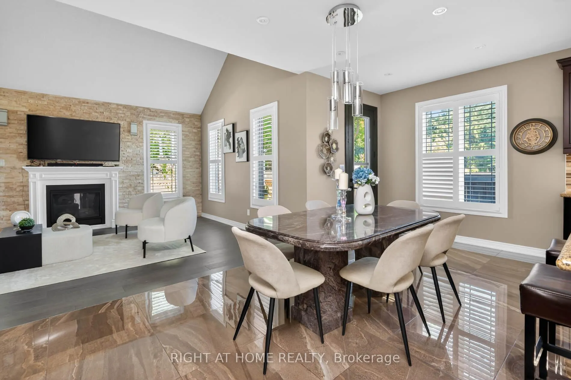 Photo 14 of 80 Sharpe Crescent, New Tecumseth, Tottenham — HOMEH