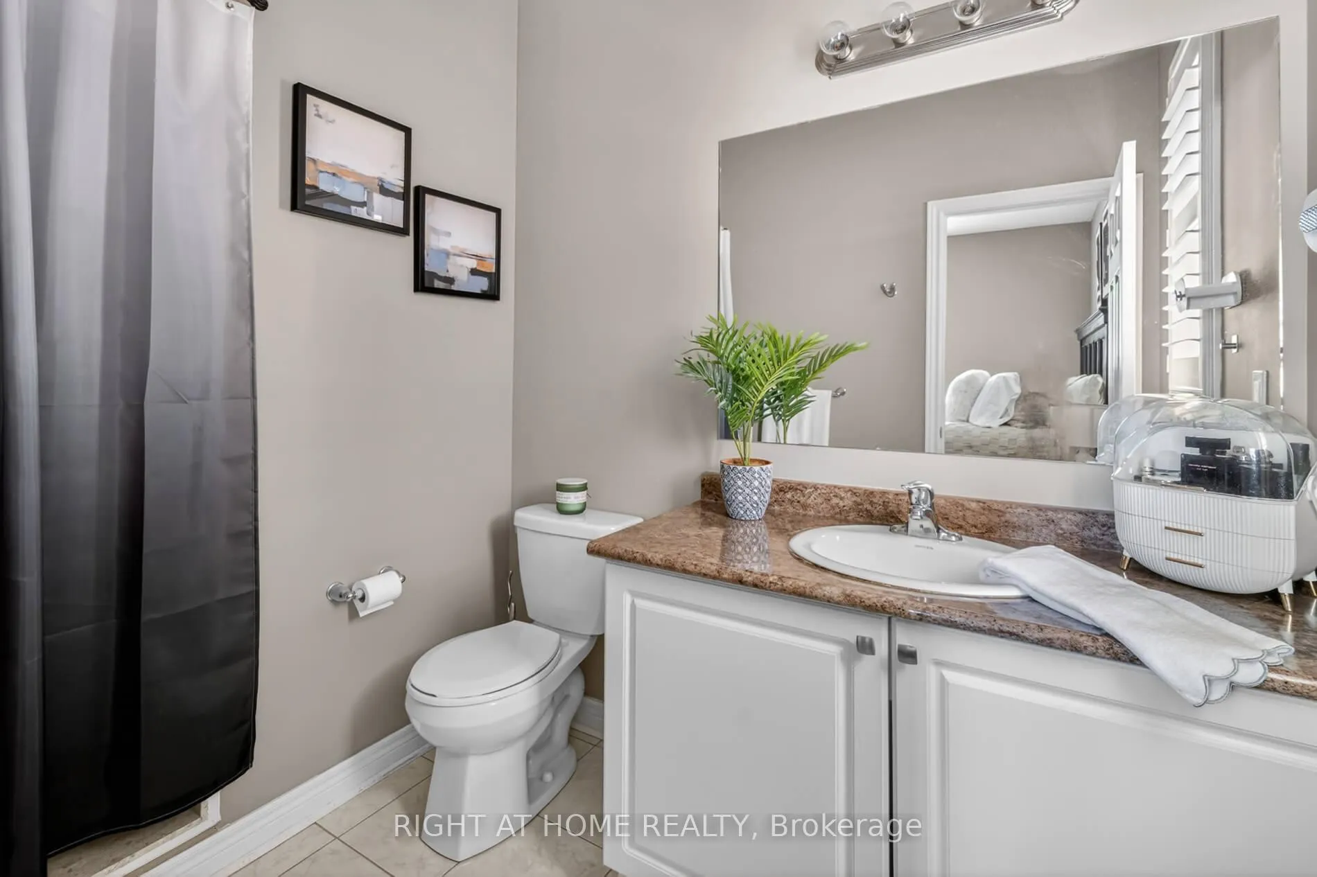 Photo 22 of 80 Sharpe Crescent, New Tecumseth, Tottenham — HOMEH