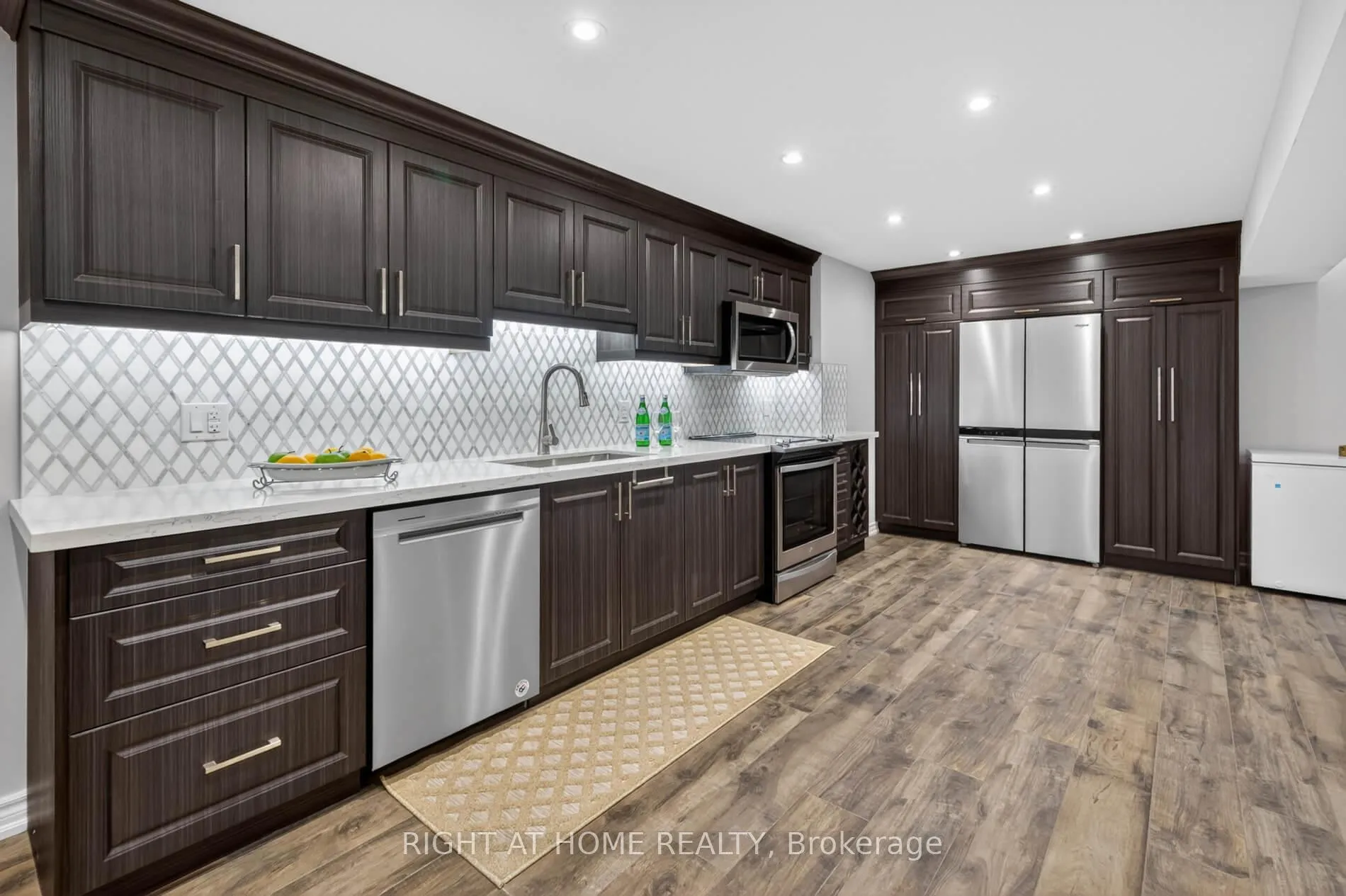 Photo 31 of 80 Sharpe Crescent, New Tecumseth, Tottenham — HOMEH