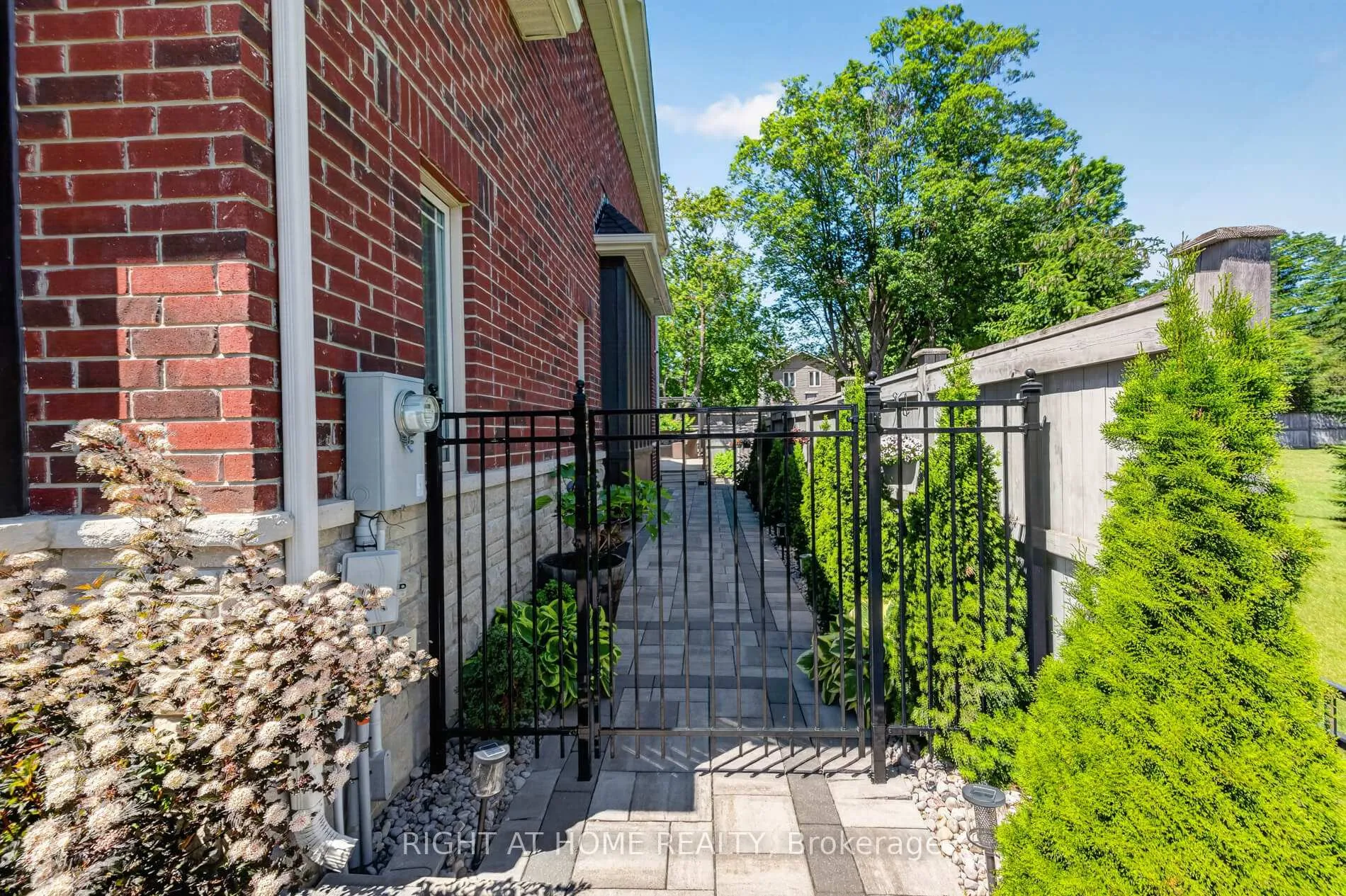 Photo 40 of 80 Sharpe Crescent, New Tecumseth, Tottenham — HOMEH