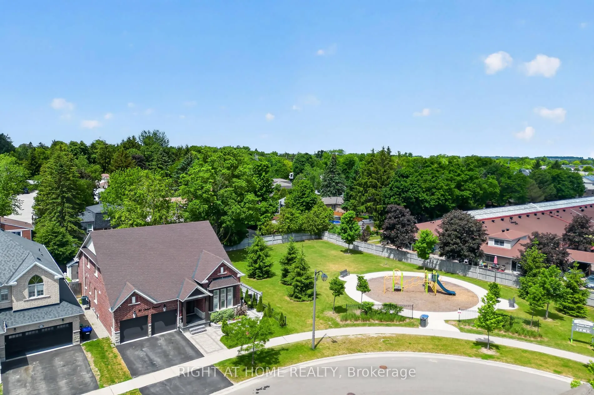 Photo 50 of 80 Sharpe Crescent, New Tecumseth, Tottenham — HOMEH