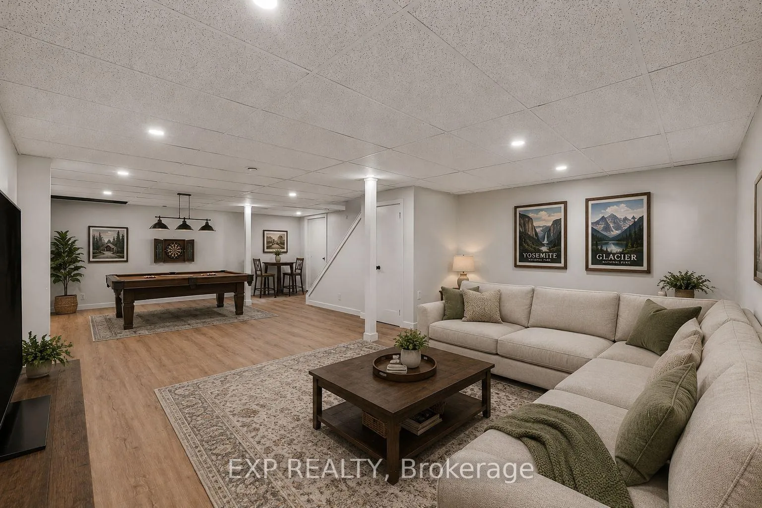 Photo 32 of 241 Anglehart Avenue, Ottawa, Queenswood Heights South — HOMEH