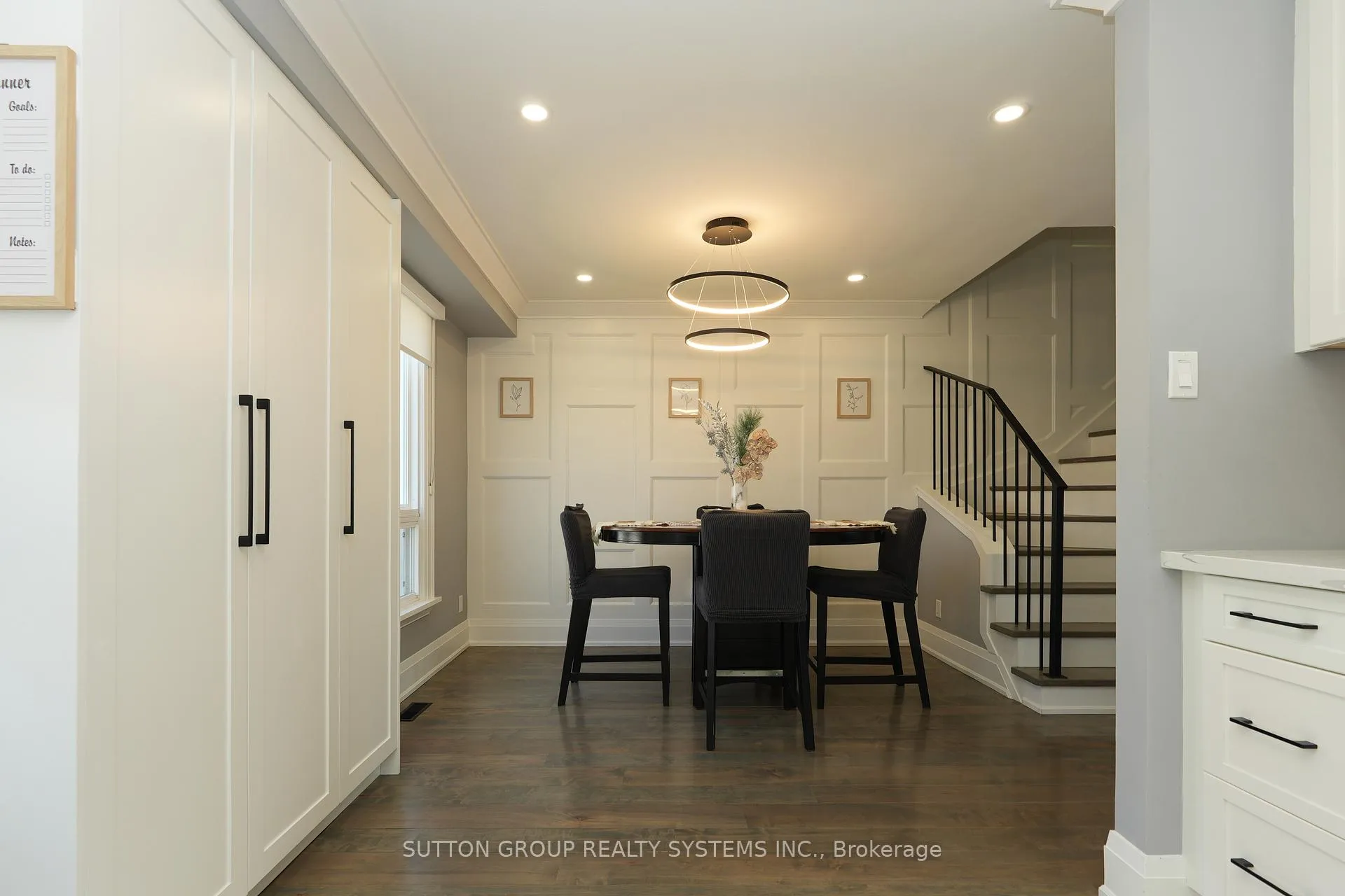 Photo 6 of 70 Courtleigh Square, Brampton, Heart Lake East — HOMEH