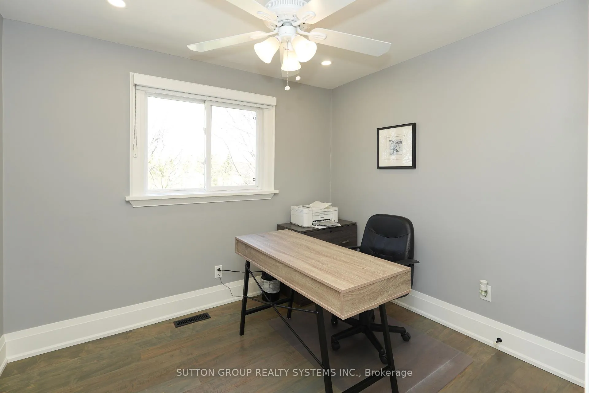 Photo 28 of 70 Courtleigh Square, Brampton, Heart Lake East — HOMEH