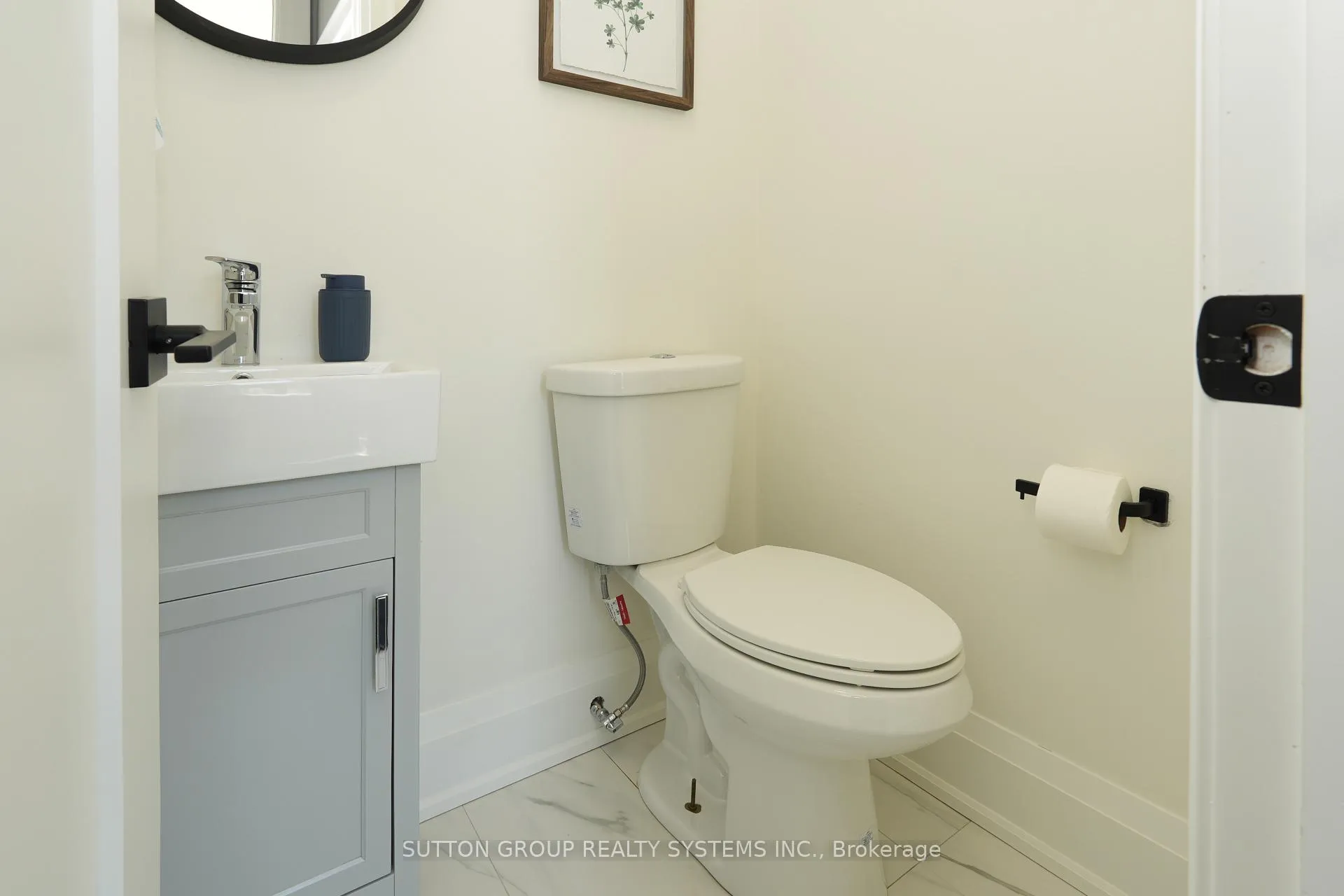 Photo 30 of 70 Courtleigh Square, Brampton, Heart Lake East — HOMEH