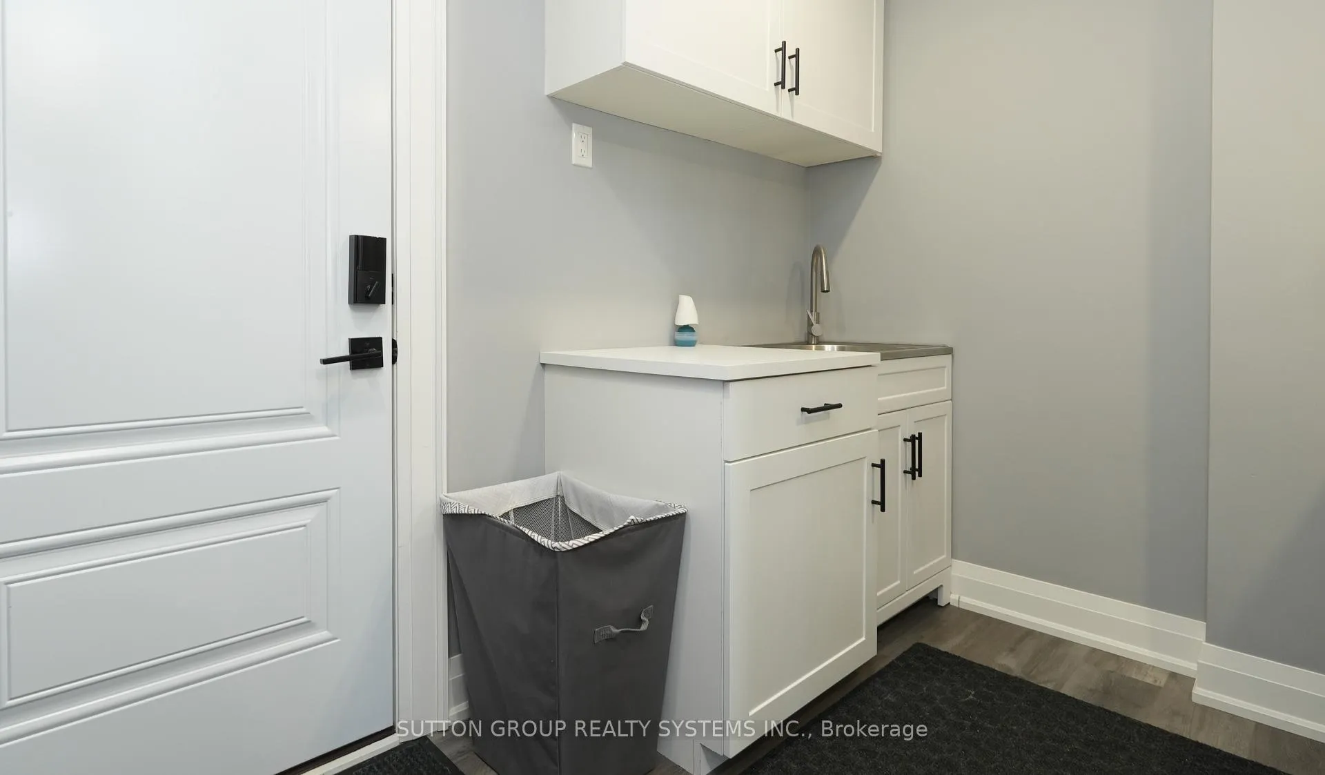 Photo 34 of 70 Courtleigh Square, Brampton, Heart Lake East — HOMEH