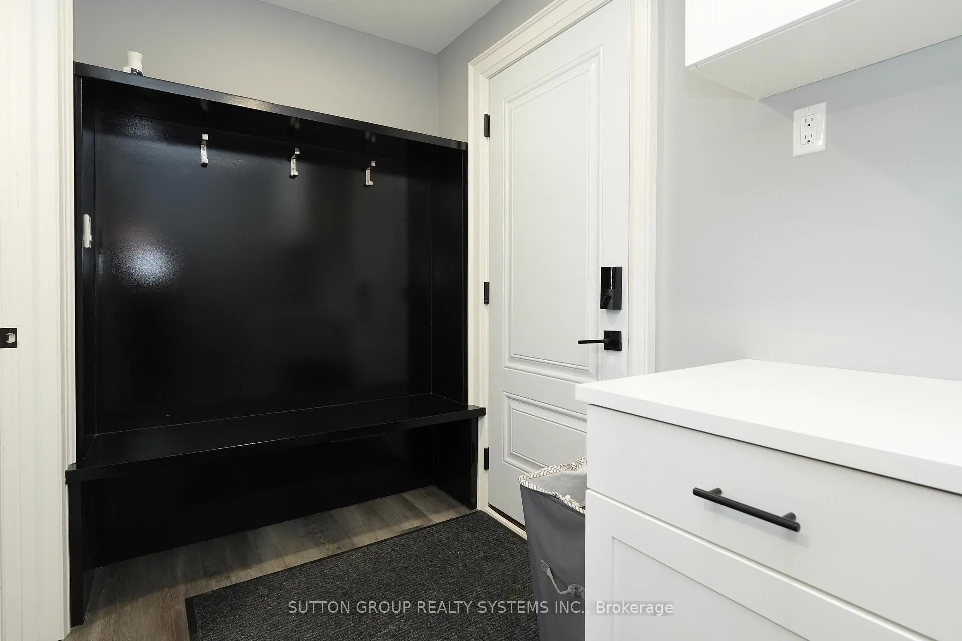 Photo 35 of 70 Courtleigh Square, Brampton, Heart Lake East — HOMEH