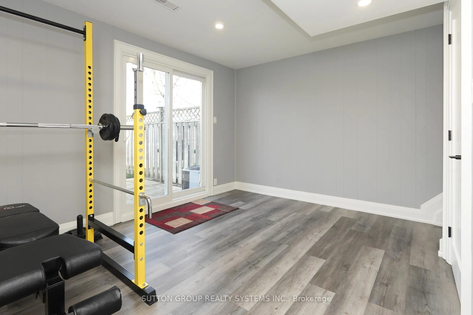 Photo 37 of 70 Courtleigh Square, Brampton, Heart Lake East — HOMEH