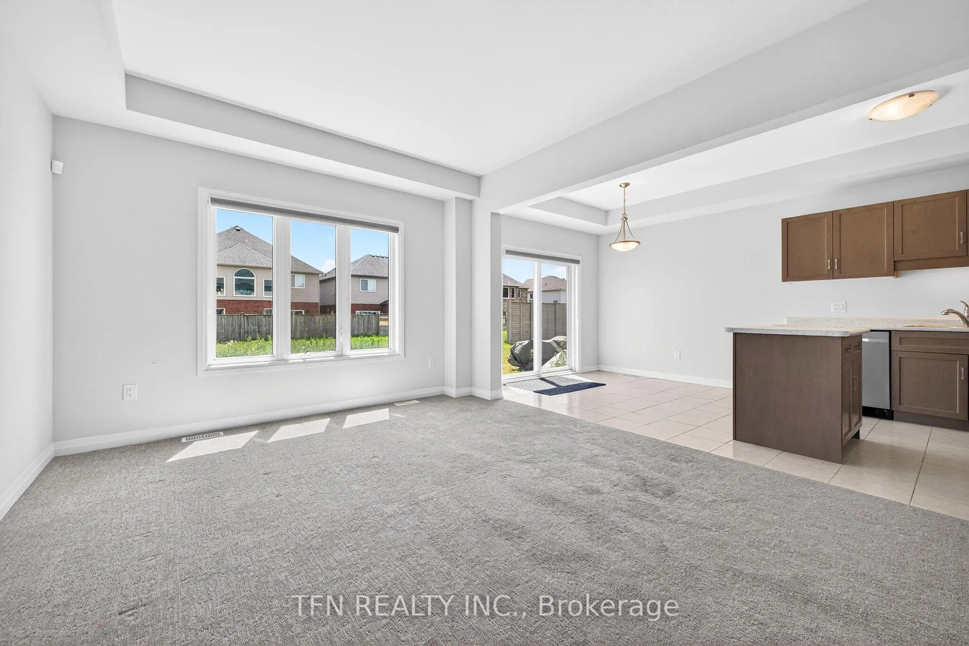 Photo 16 of 245 Bur Oak Drive, Thorold, Confederation Heights — HOMEH