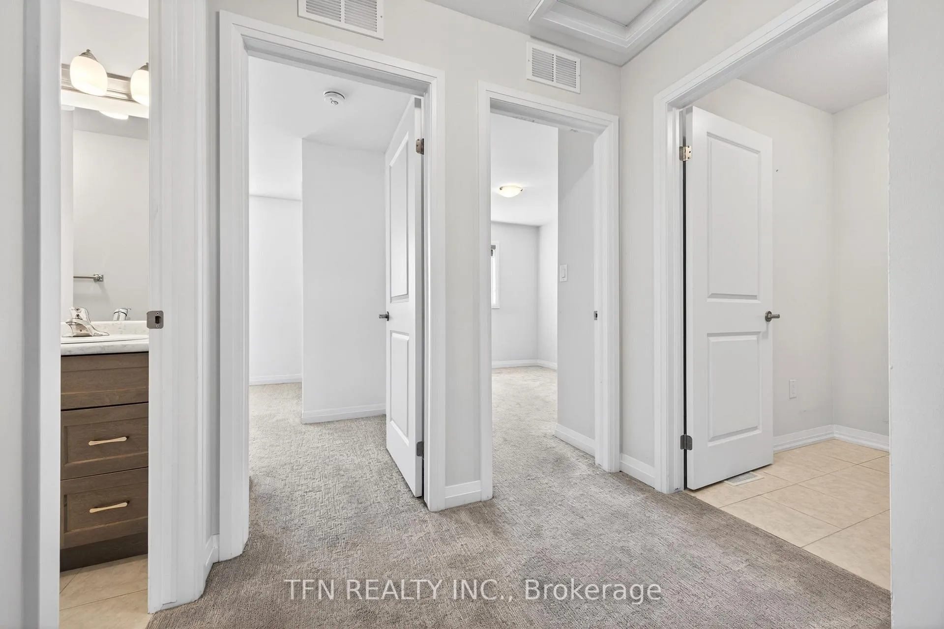 Photo 32 of 245 Bur Oak Drive, Thorold, Confederation Heights — HOMEH