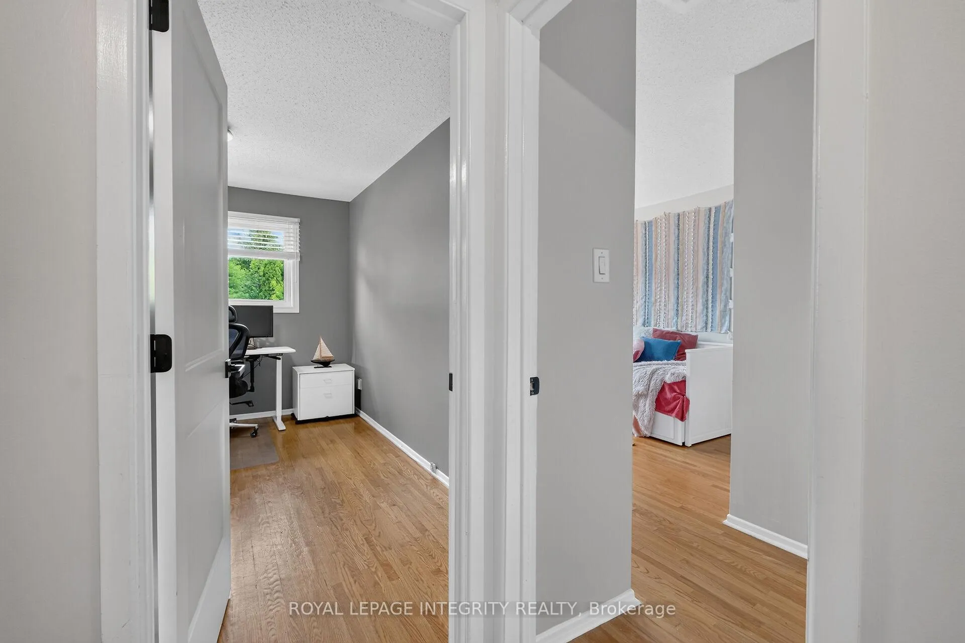 Photo 14 of 2111 Montreal Road, Ottawa, Beaconwood — HOMEH