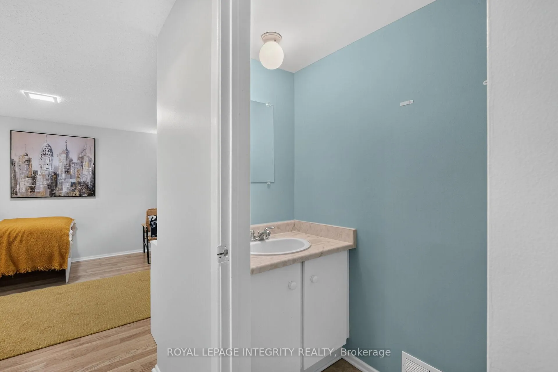 Photo 26 of 2111 Montreal Road, Ottawa, Beaconwood — HOMEH