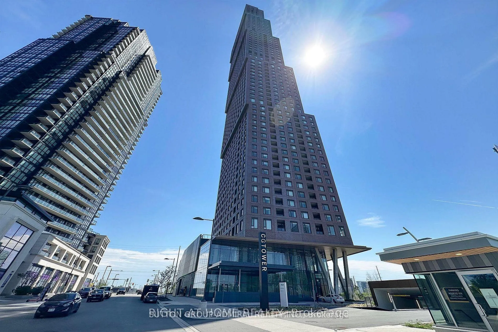 Photo 2 of Unit 3004, 2920 Highway 7 Road, Vaughan, Concord — HOMEH