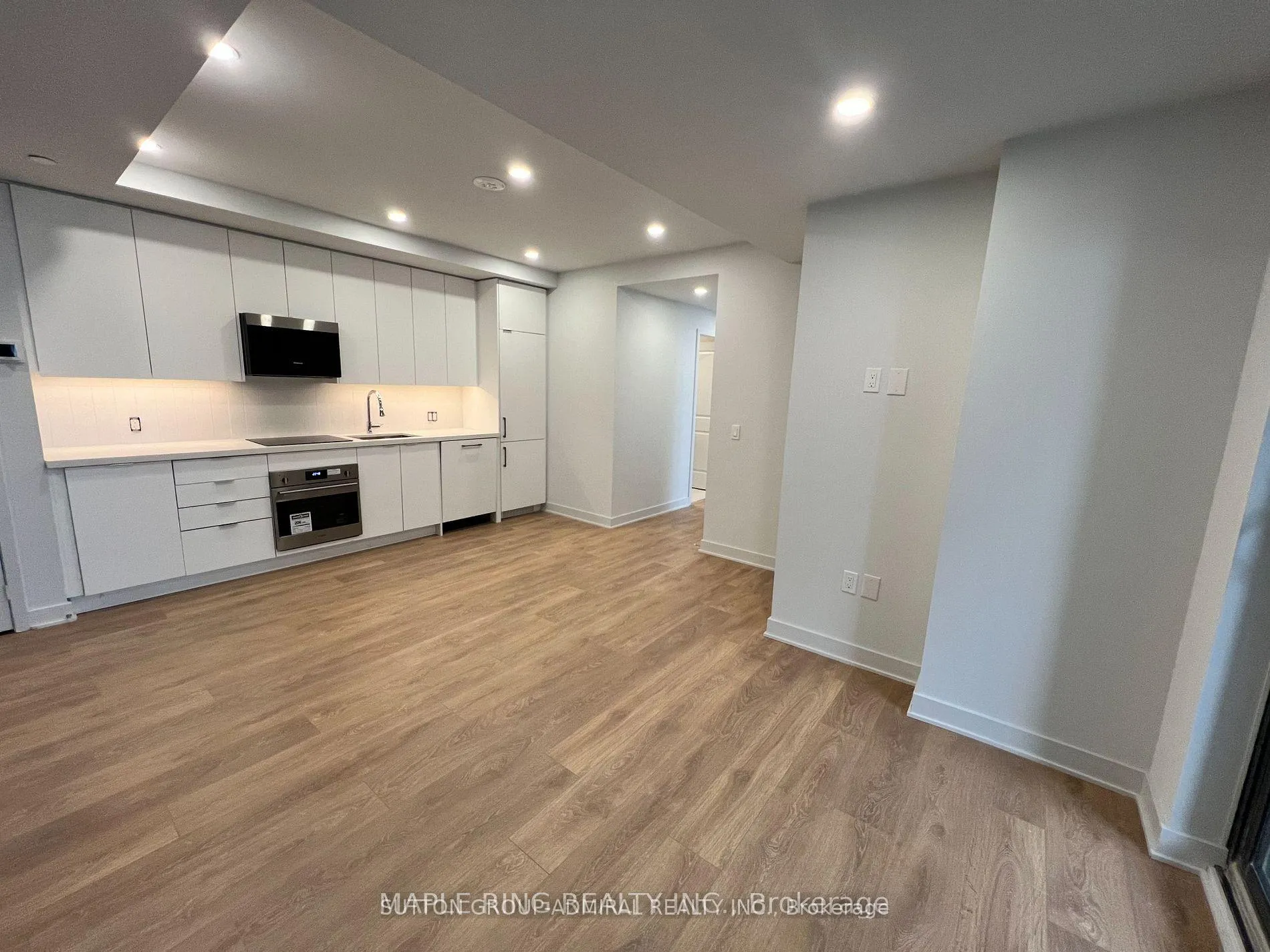 Photo 9 of Unit 3004, 2920 Highway 7 Road, Vaughan, Concord — HOMEH
