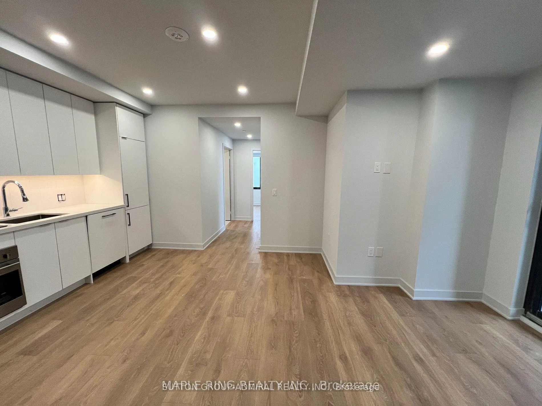 Photo 11 of Unit 3004, 2920 Highway 7 Road, Vaughan, Concord — HOMEH