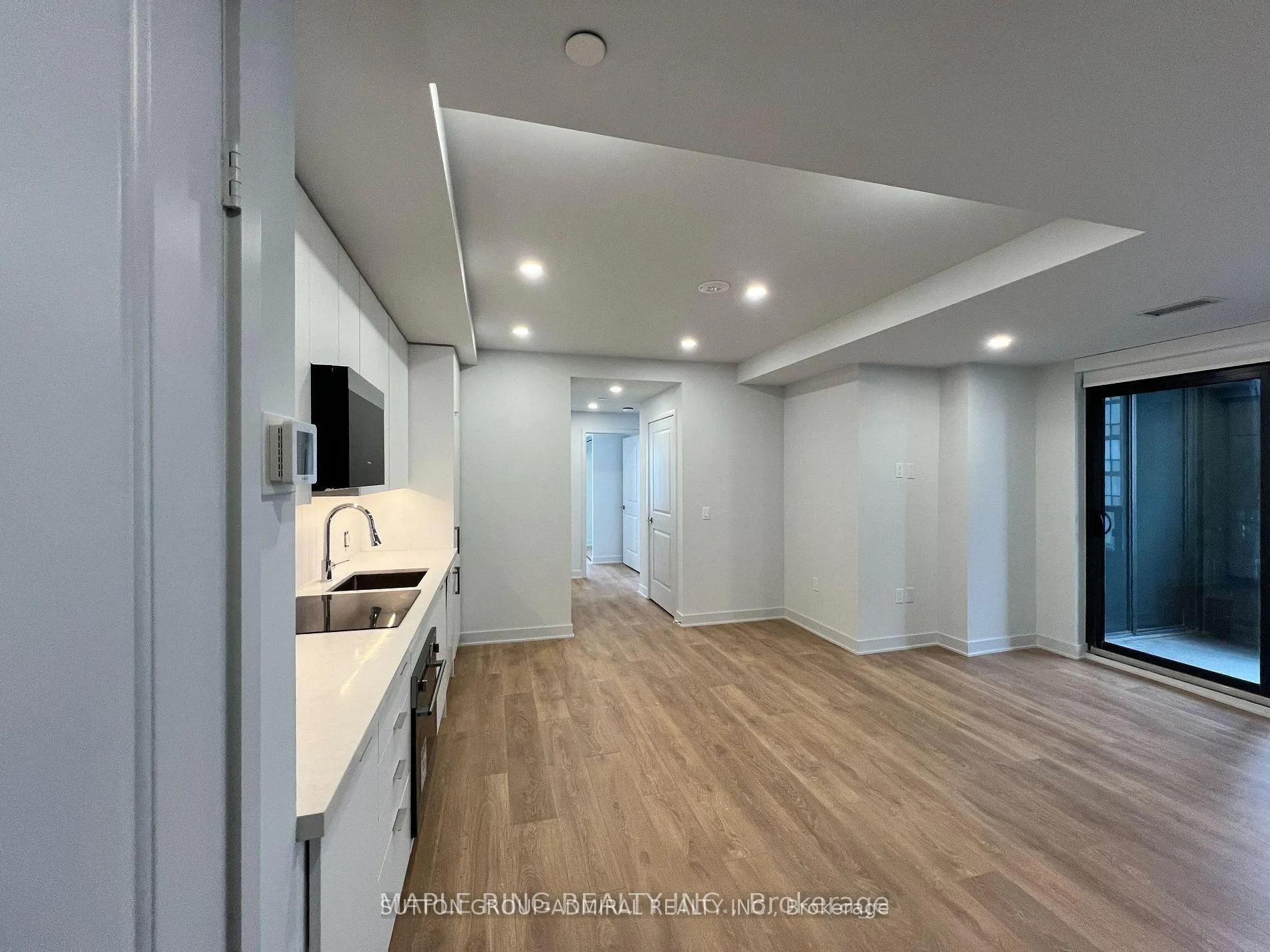 Photo 12 of Unit 3004, 2920 Highway 7 Road, Vaughan, Concord — HOMEH