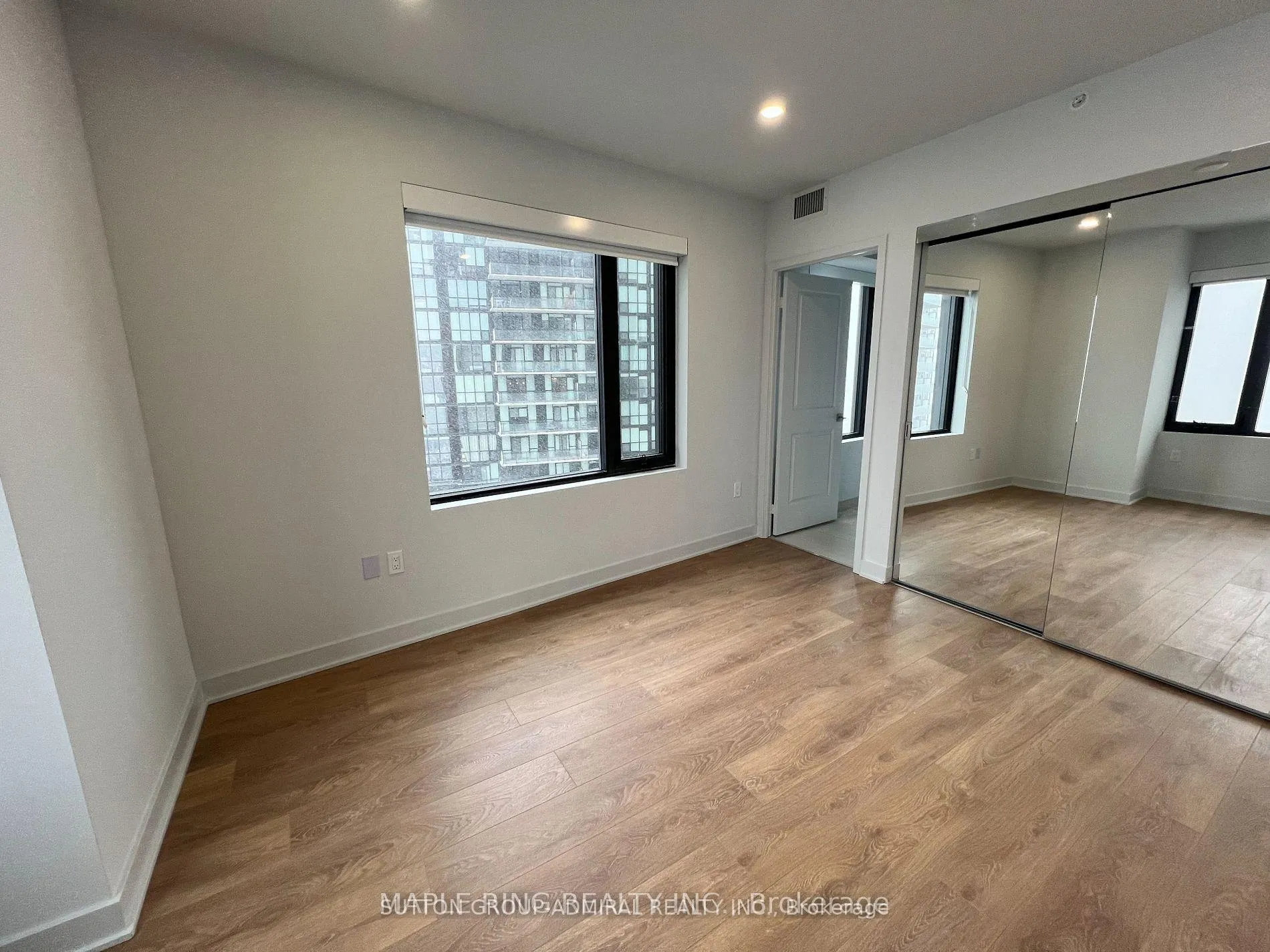 Photo 15 of Unit 3004, 2920 Highway 7 Road, Vaughan, Concord — HOMEH