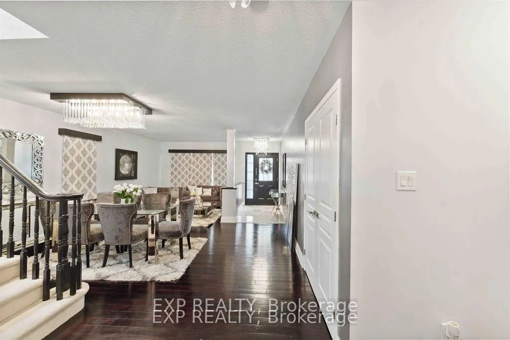 Photo 3 of 316 Wild Iris Avenue, Ottawa, Blossom Park/Kemp Park/Findlay Creek — HOMEH