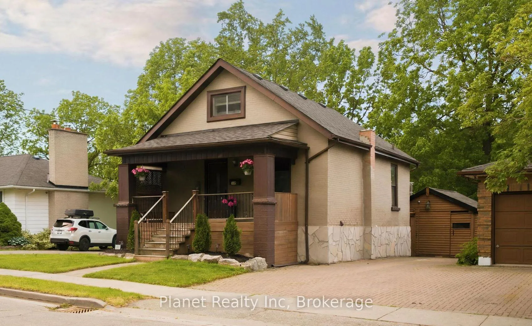 Photo 1 of 44 Alma Street N, Guelph, Junction/Onward Willow — HOMEH