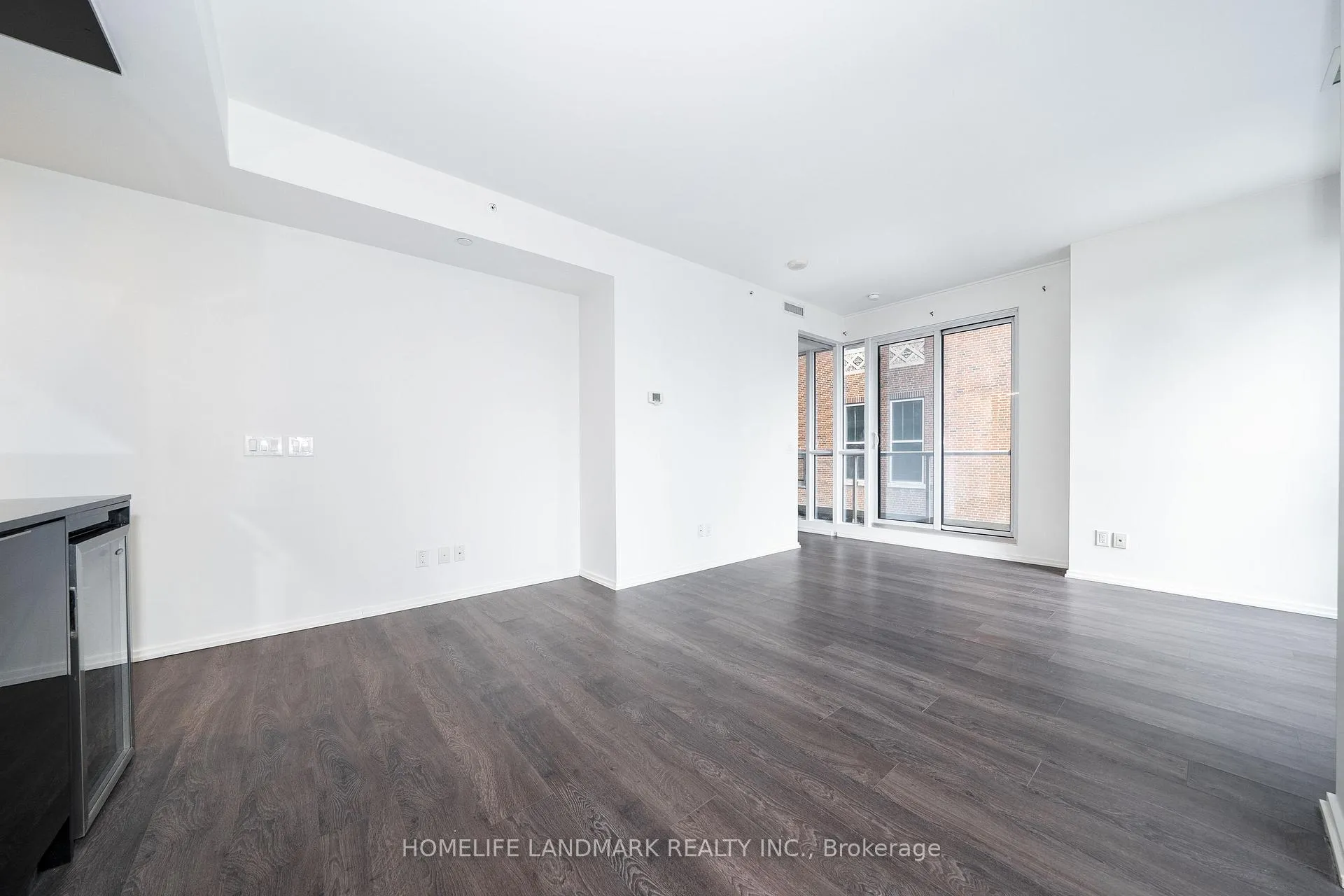 Photo 8 of Unit 1611, 70 Temperance Street, Toronto, Bay Street Corridor — HOMEH