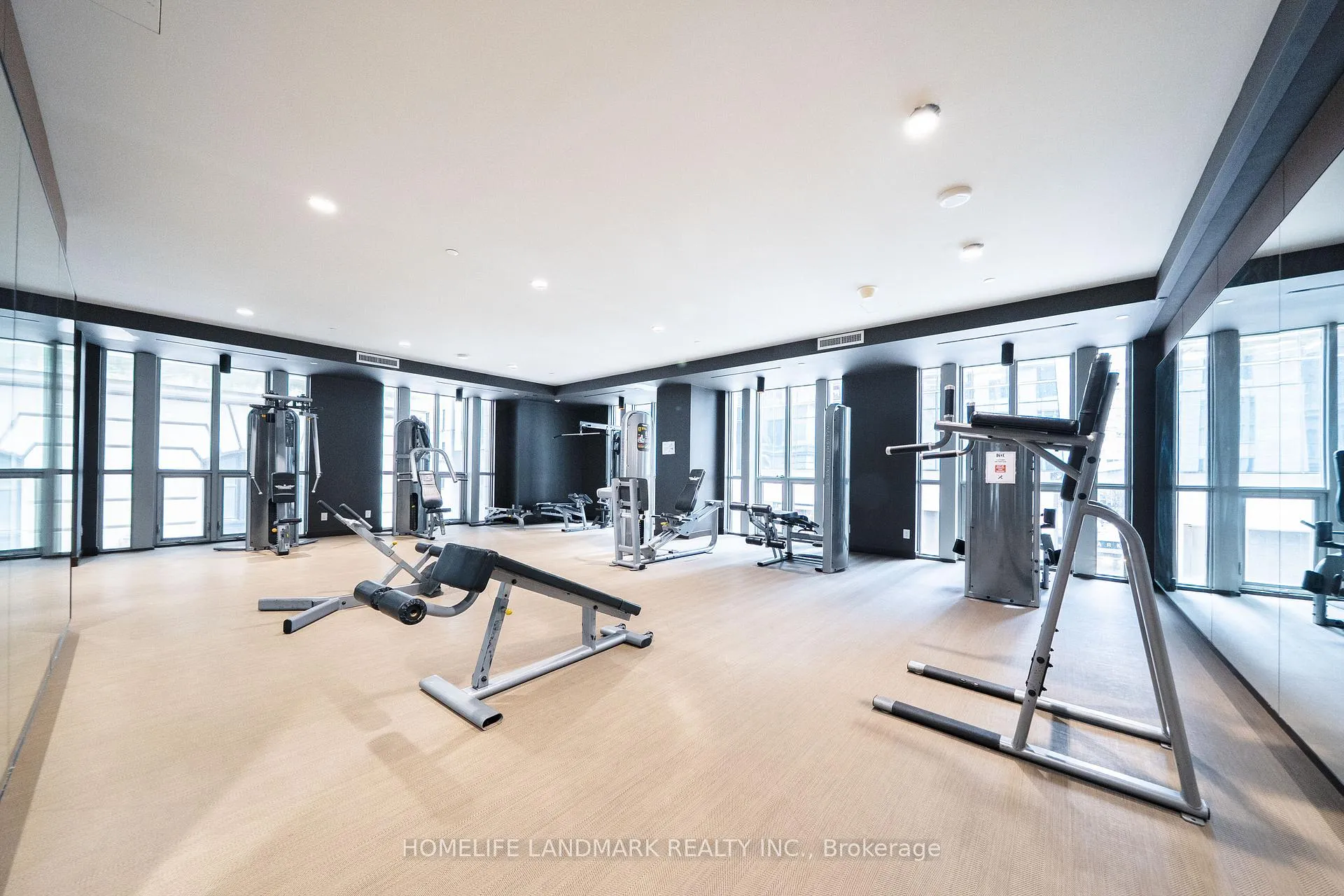 Photo 13 of Unit 1611, 70 Temperance Street, Toronto, Bay Street Corridor — HOMEH