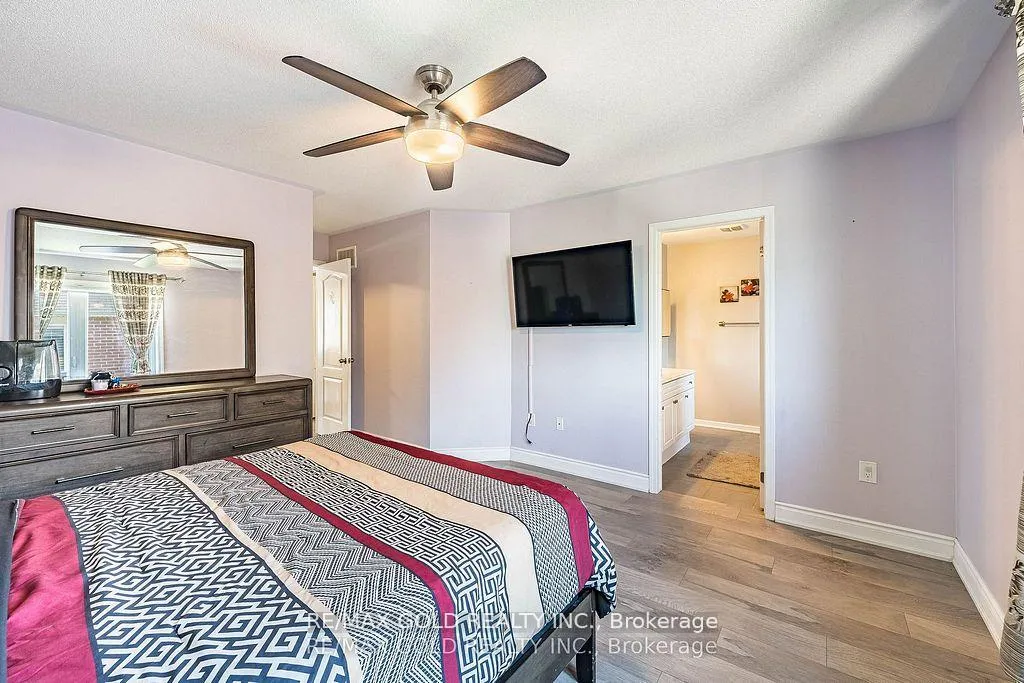 Photo 25 of 26 Robert Parkinson Drive, Brampton, Northwest Brampton — HOMEH