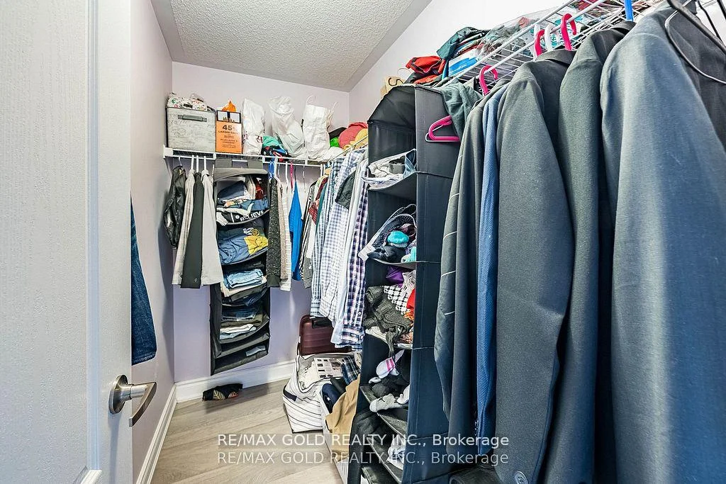 Photo 64 of 26 Robert Parkinson Drive, Brampton, Northwest Brampton — HOMEH