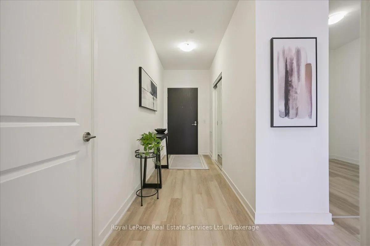 Photo 4 of Unit 308, 2007 James Street, Burlington, Brant — HOMEH